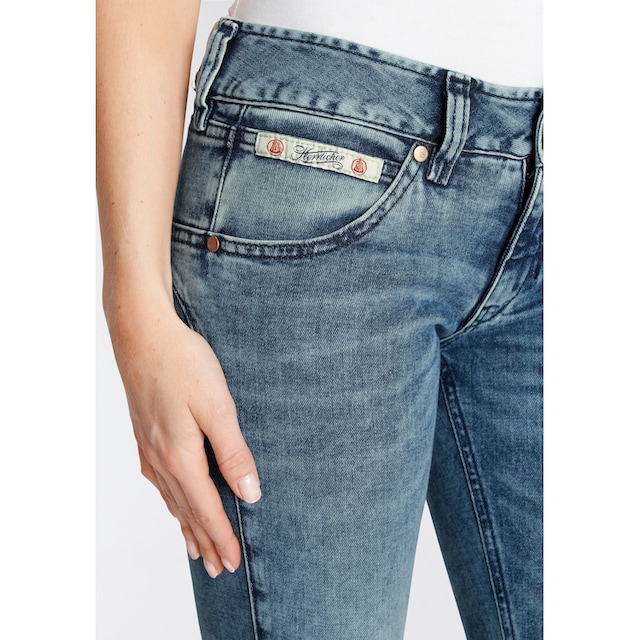 Herrlicher Slim-fit-Jeans »TOUCH«, mit verzierten Gesäßtaschen bei ♕