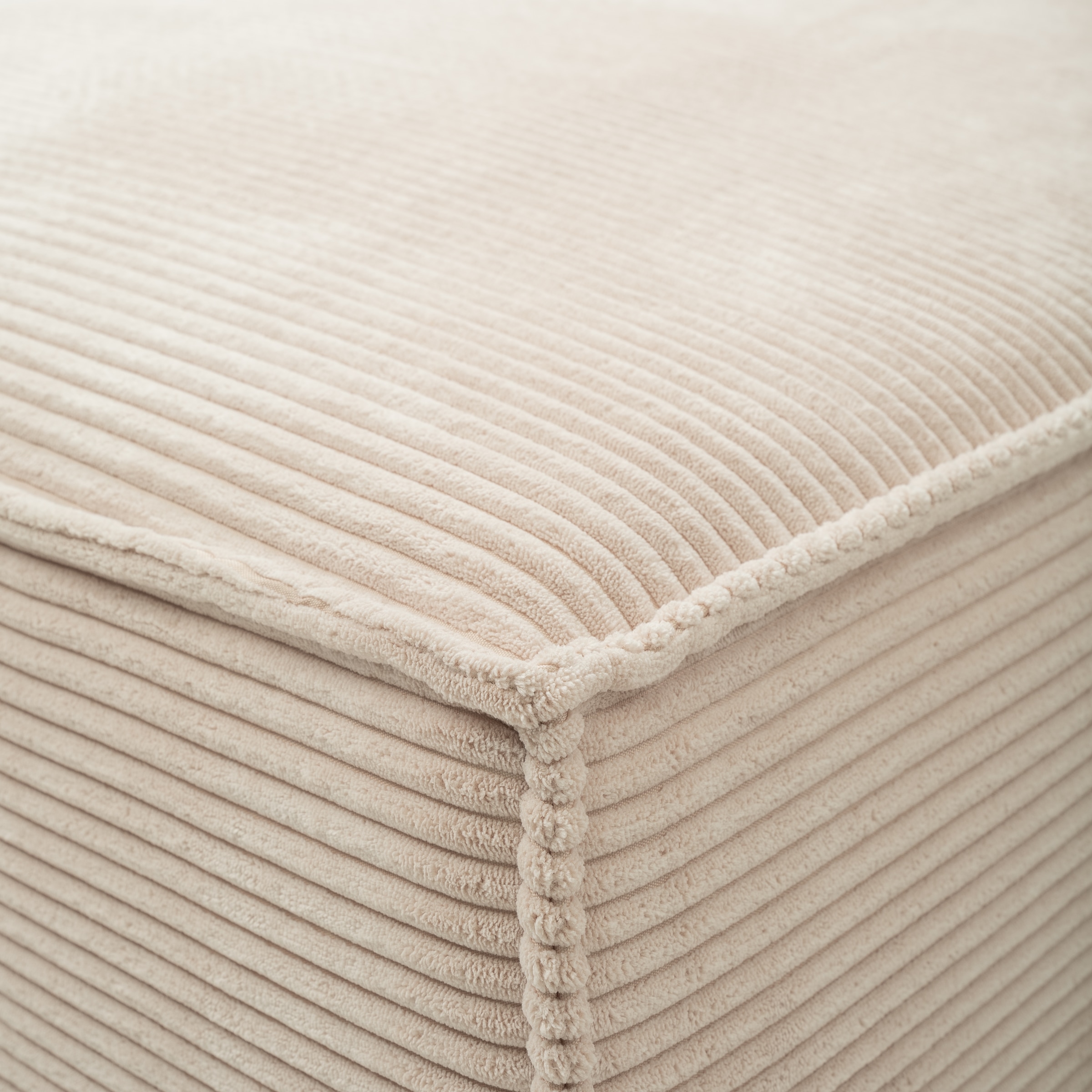 WERK2 Ecksofa »Atlanta-New, modernes Design, Stellmaße 295x182 cm, L-Form, Kedernaht« hoher Komfort, Schlaffunktion & Bettkasten, Cord, Natur