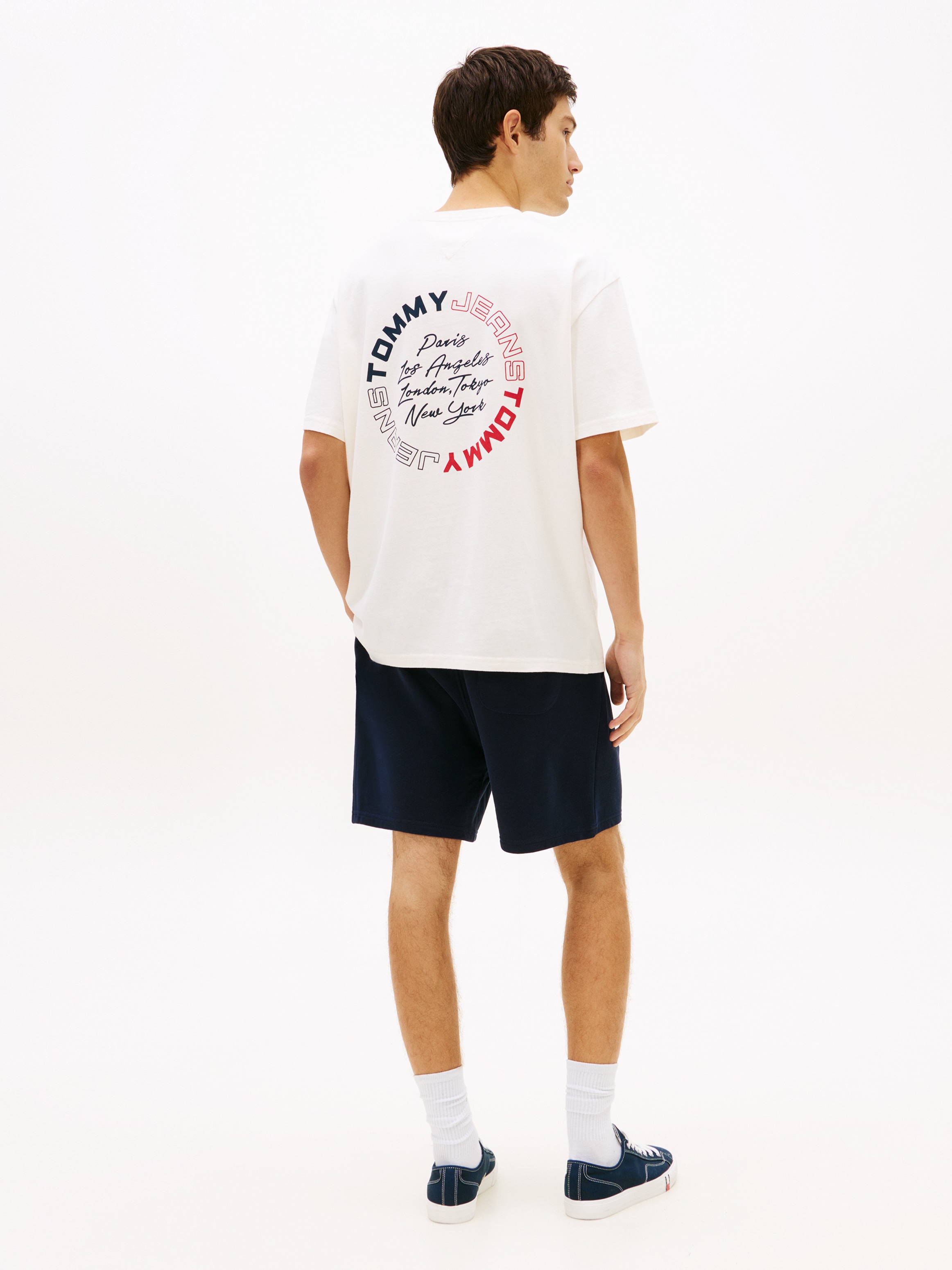 Tommy Jeans T-Shirt »TJM RELAXED SIGN CIRCLE« mit Markenprint, Rundhals