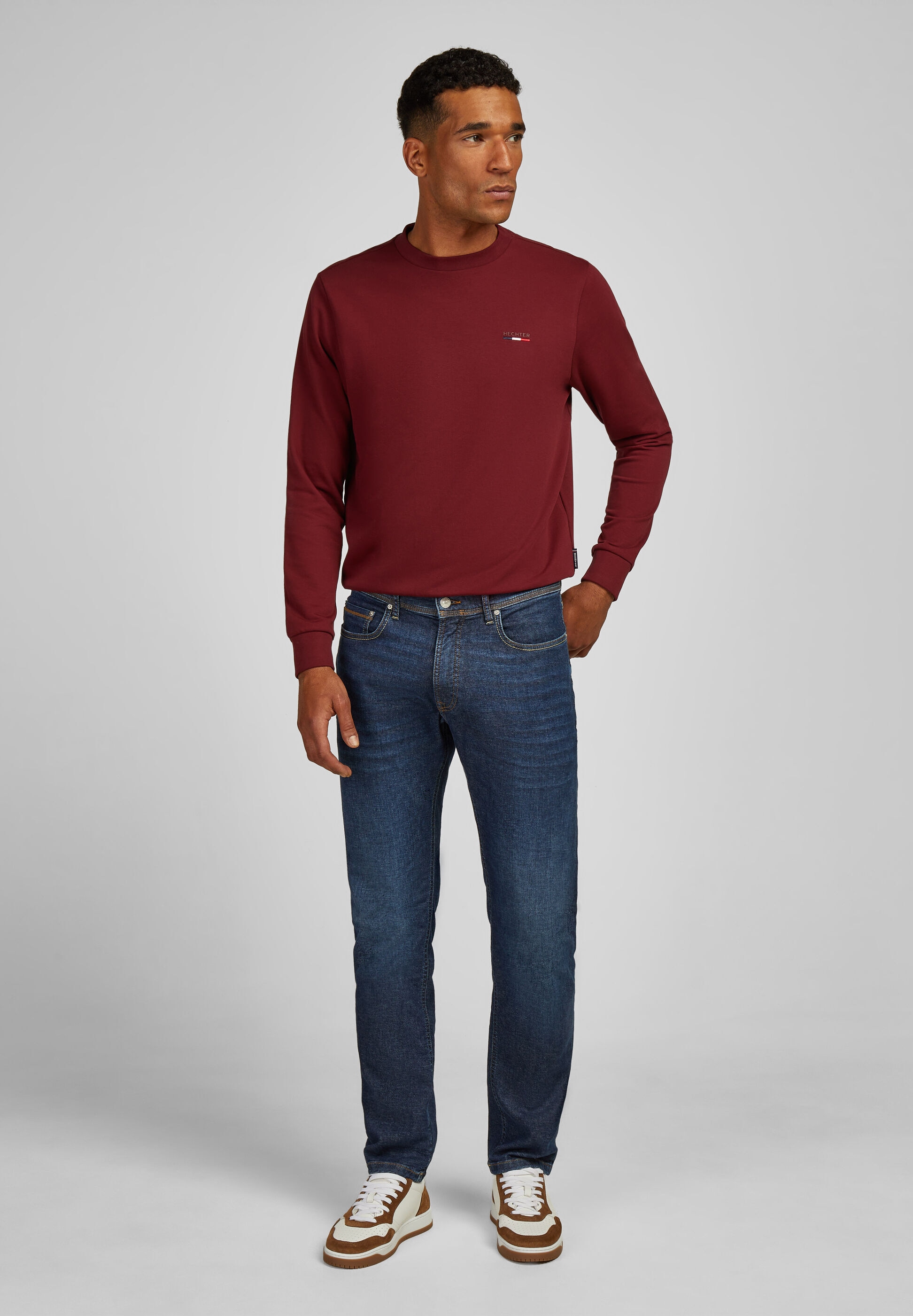 HECHTER PARIS 5-Pocket-Jeans »HECHTER PARIS FM Hose« Im Regular-Tapered-Fit-Design
