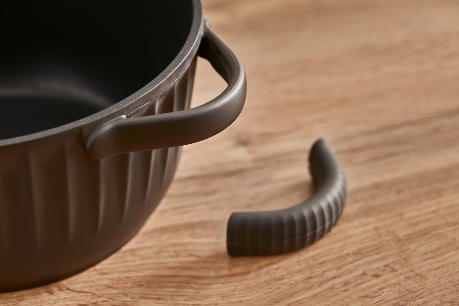 RESTO Kitchenware Bratentopf »Ascella, Schmortopf antihaftbeschichtet und spülmaschinenfest« 2 Stk. tlg. Aluminiumguss