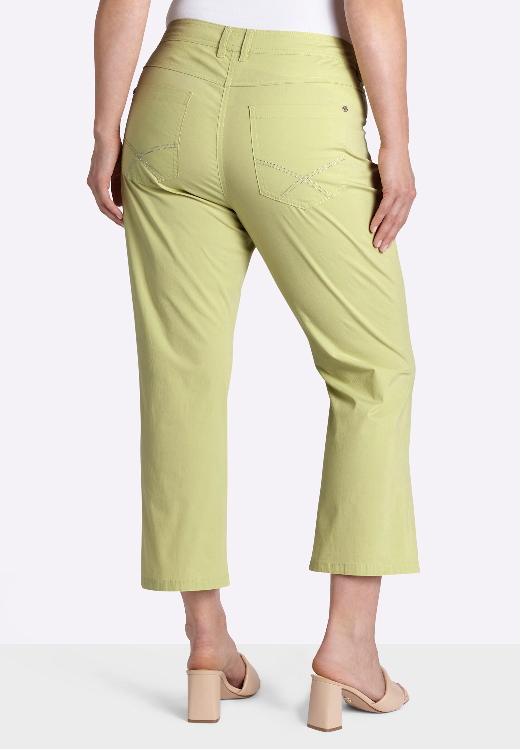 Sheego 5-Pocket-Hose »7/8-Hose 7/8-Hose in leichter Bootcut-Form«