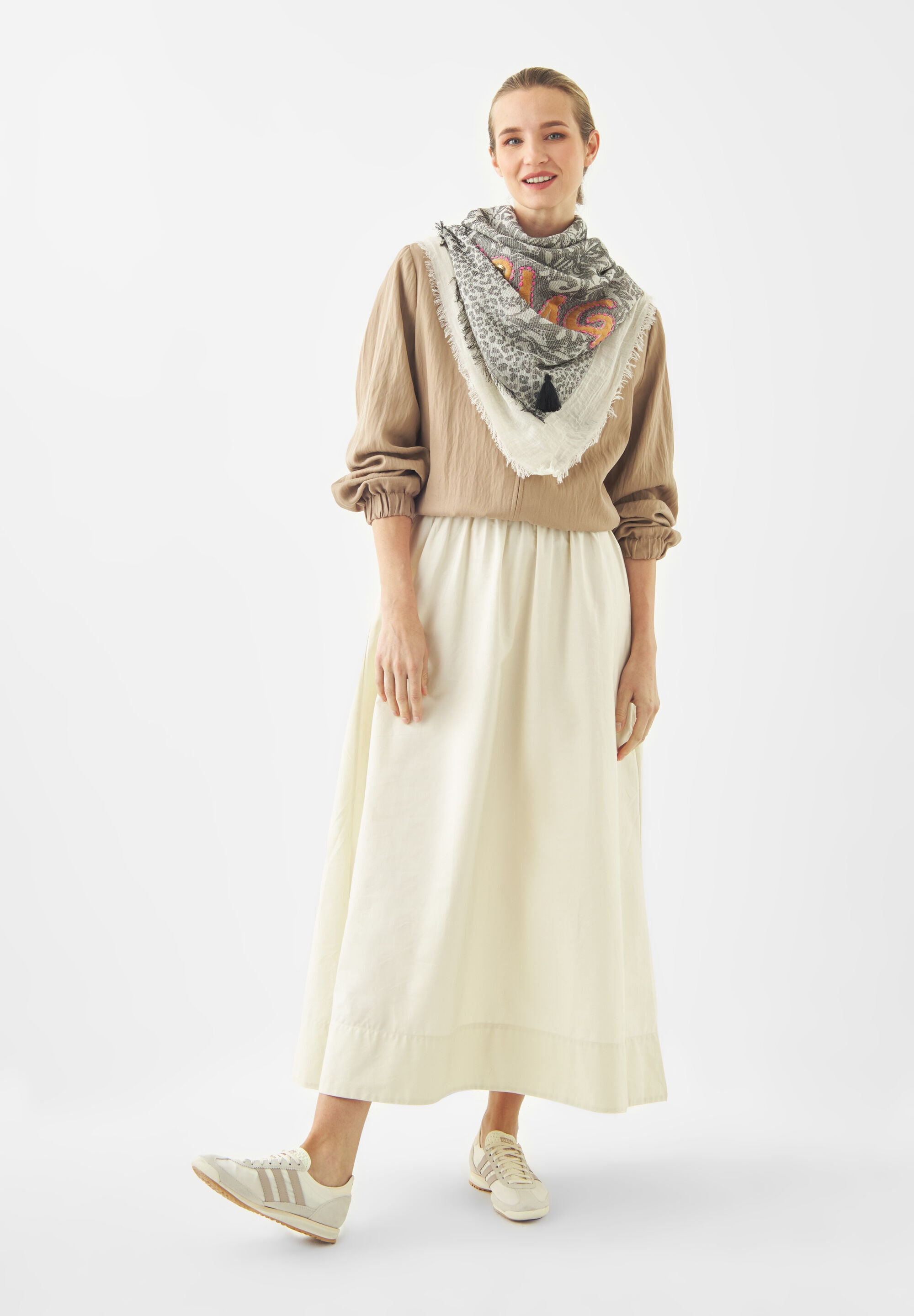 Codello Modetuch »Codello Jacquard-Tuch« Leo-Blumen