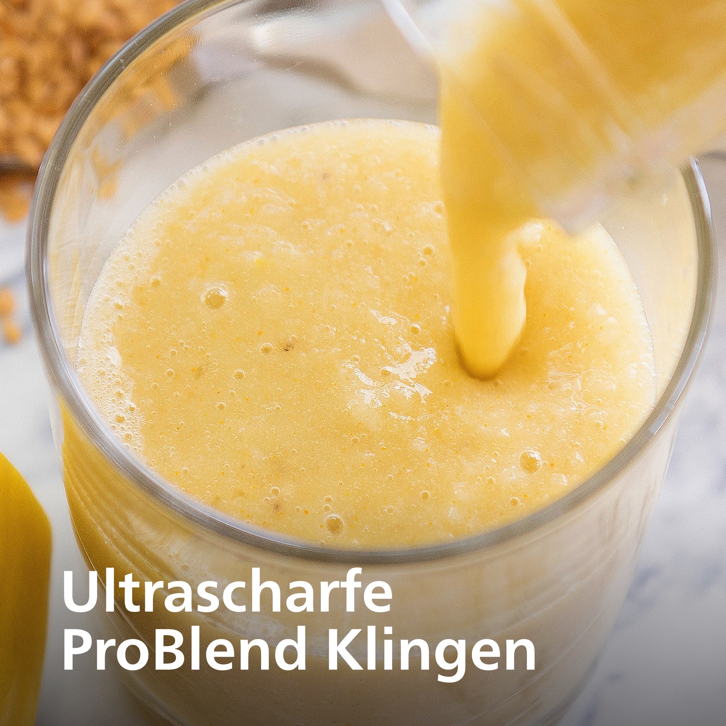 Philips Standmixer »HR2760/01 mit ProBlend-Technologie« 350 W Blend & Go-Trinkbecher, 2 Geschwindigkeitsstufen, Weiß