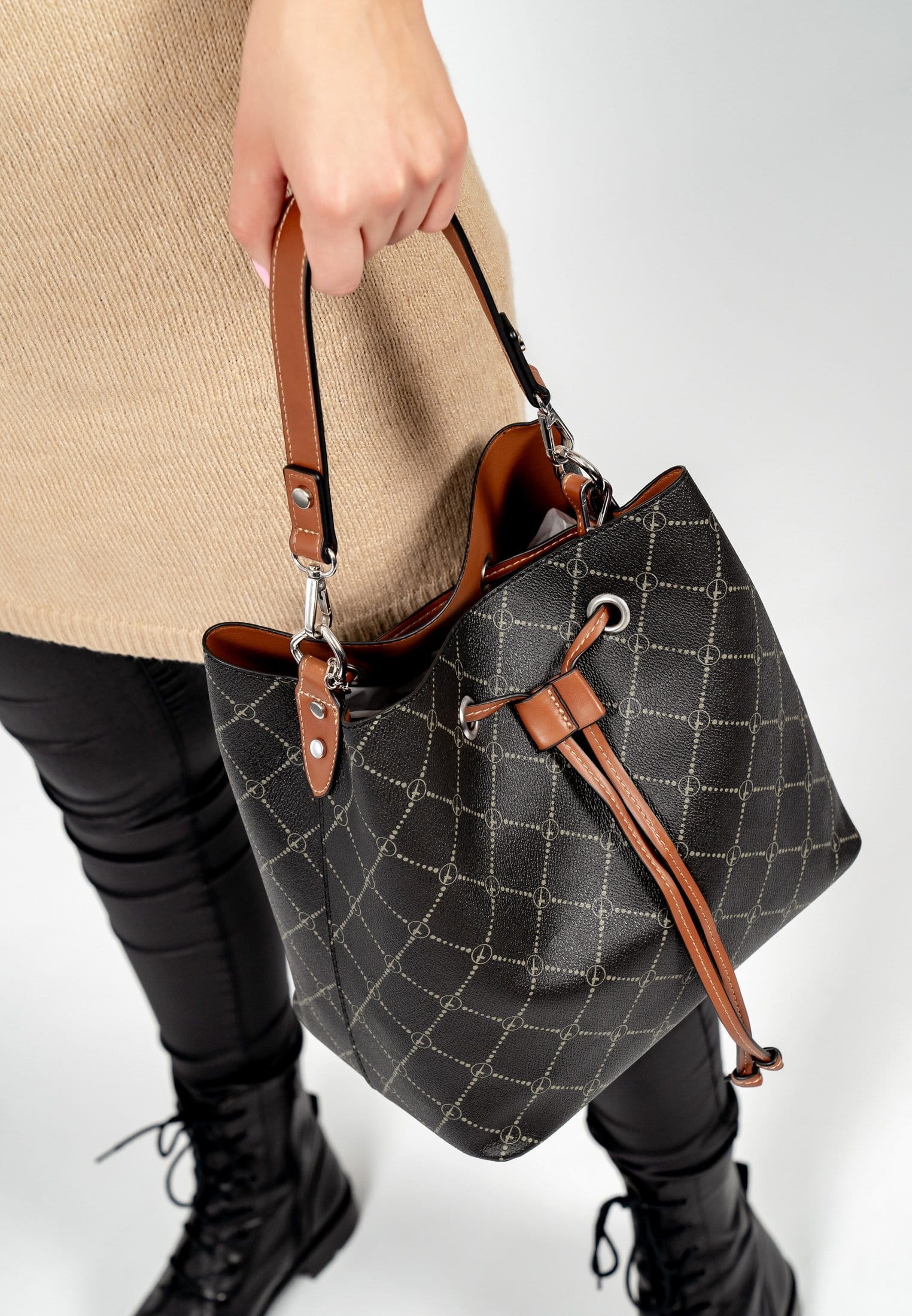 Tamaris Beuteltasche »Beutel TAS Anastasia«