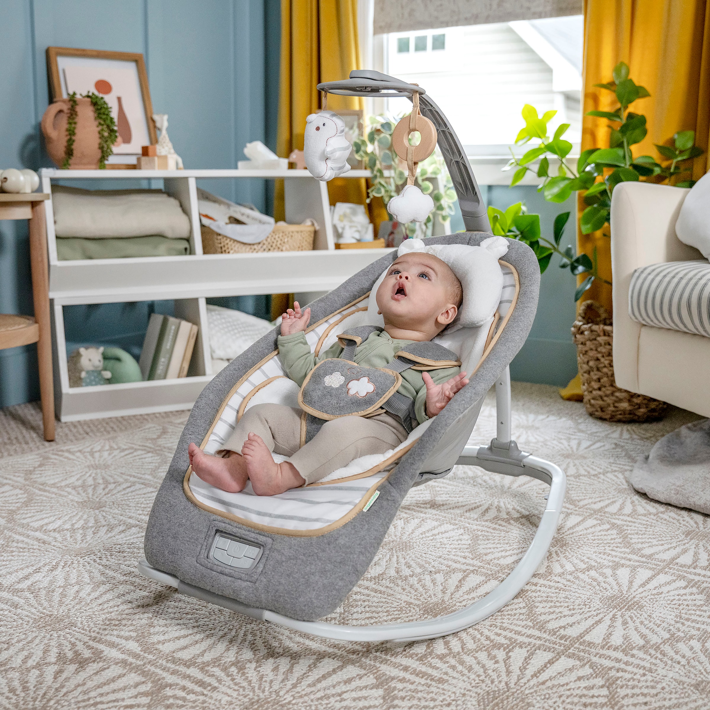 ingenuity Babywippe »Rocking Seat - Bella Teddy« mit Sound-Effekt