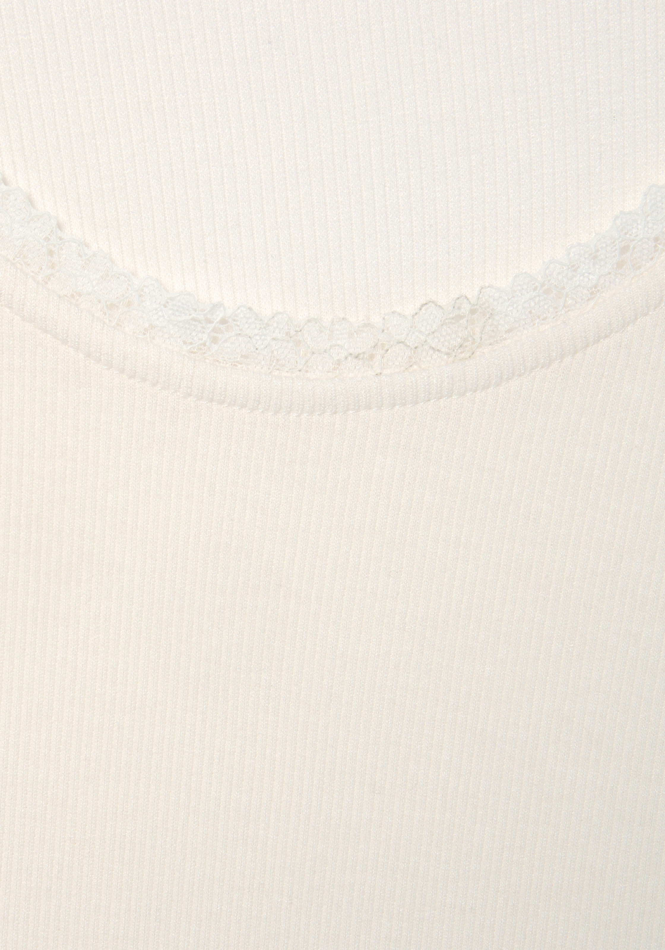 LASCANA Kurzarmshirt »mit zarter Spitze am Ausschnitt«, aus weicher Viskose-Ripp-Qualität