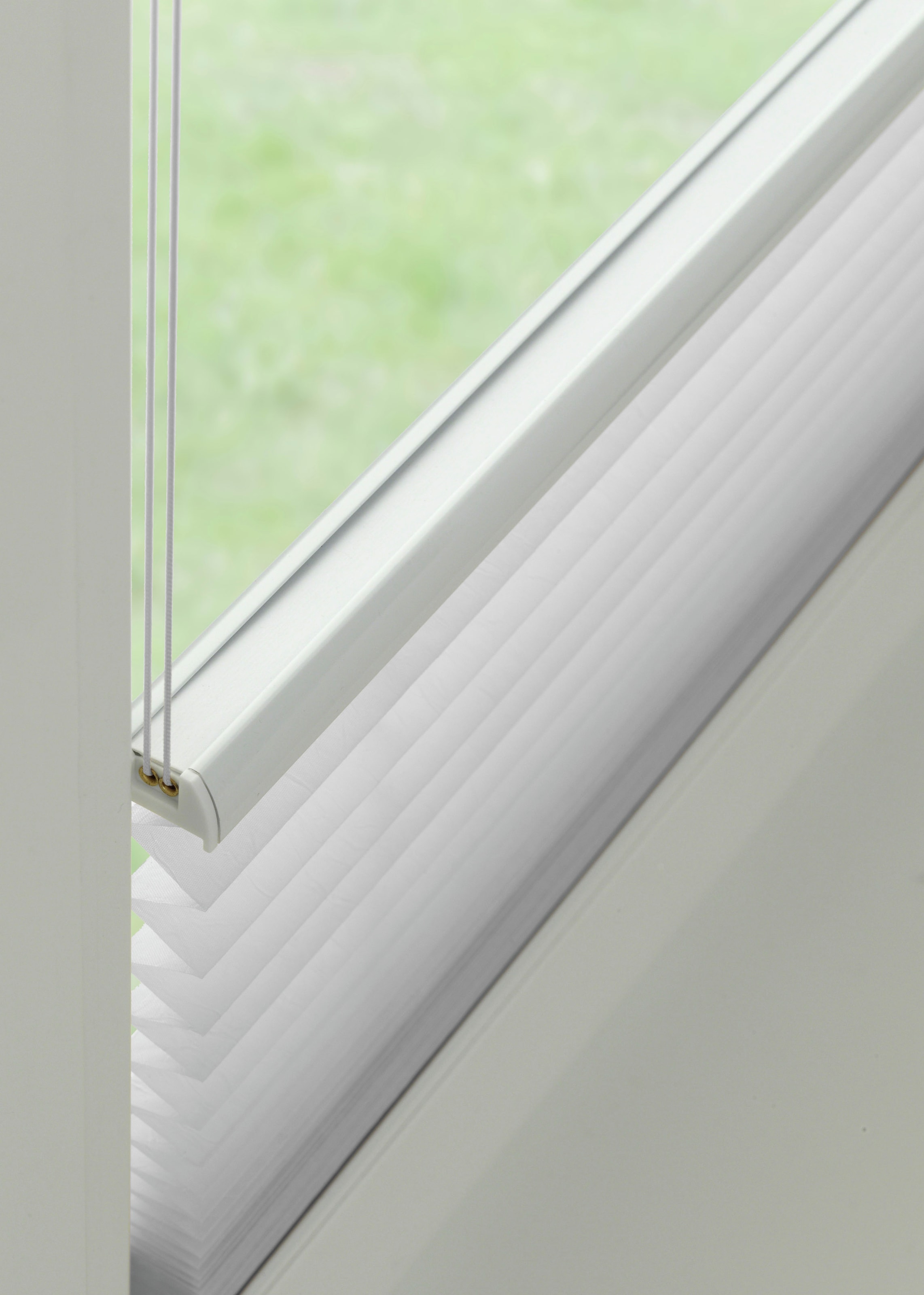 GARDINIA Plissee »Concept Tageslicht« blickdicht mit Bohren verspannt in der Breite kürzbar