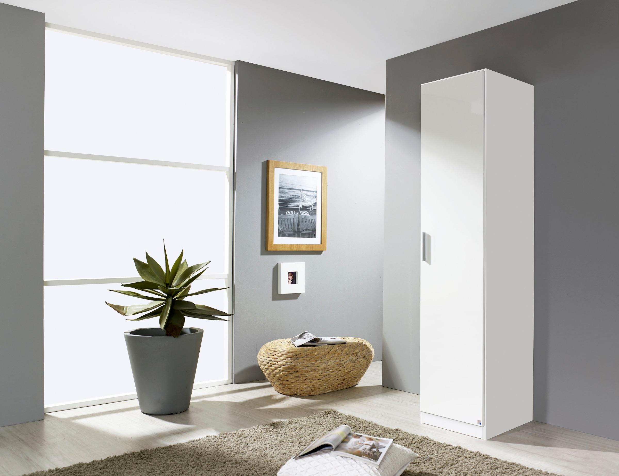 rauch Drehtürenschrank »Kleiderschrank Schrank Garderobe Schlafzimmerschrank CELLE« in 4 Breiten und 2 Höhen, optional mit Schubkästen MADE IN GERMANY