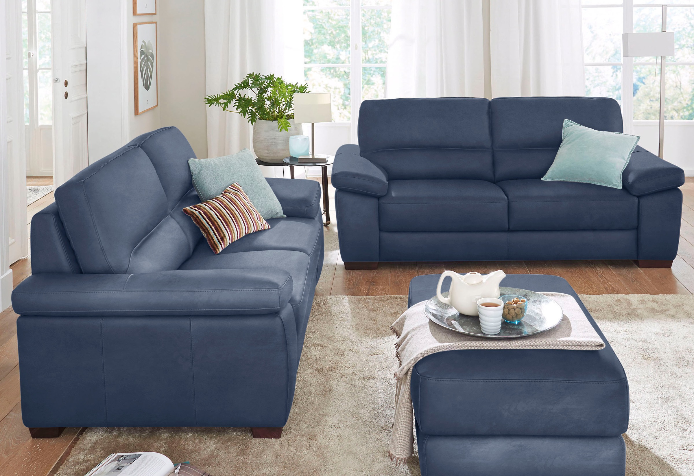 CALIA ITALIA 2-Sitzer »Gaia, Sofa im edlen Design und mit erstklassigem Sitzkomfort«, aus pflegeleichtem Luxus-Microfaser Ginevra Hydro Care