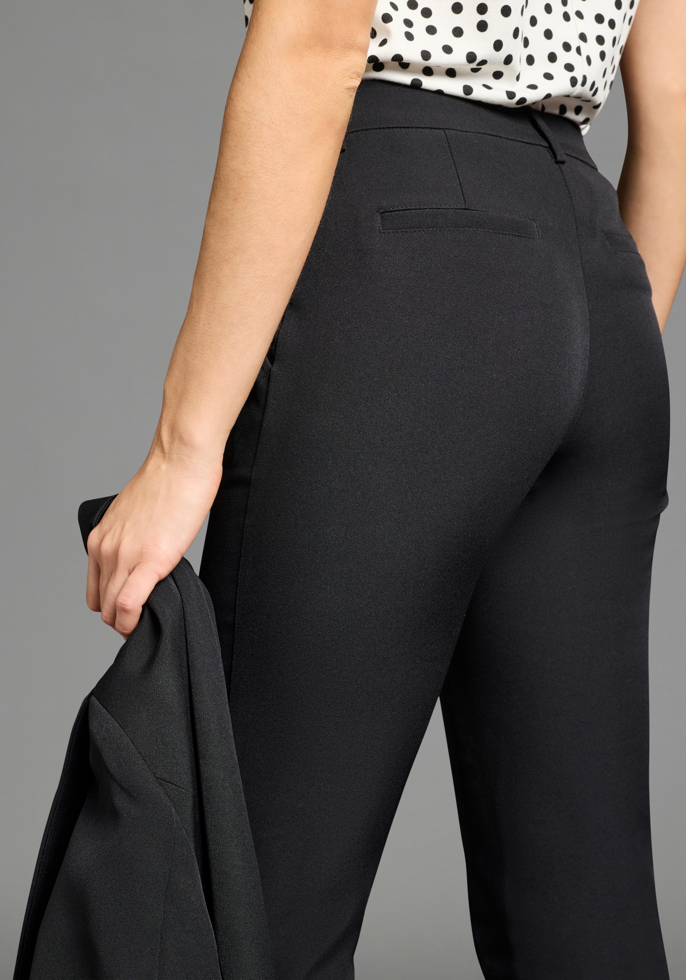 Laura Scott Hosenanzug Set, Blazer + Hose, 2 tlg. tlg. figurbetont als passendes Set
