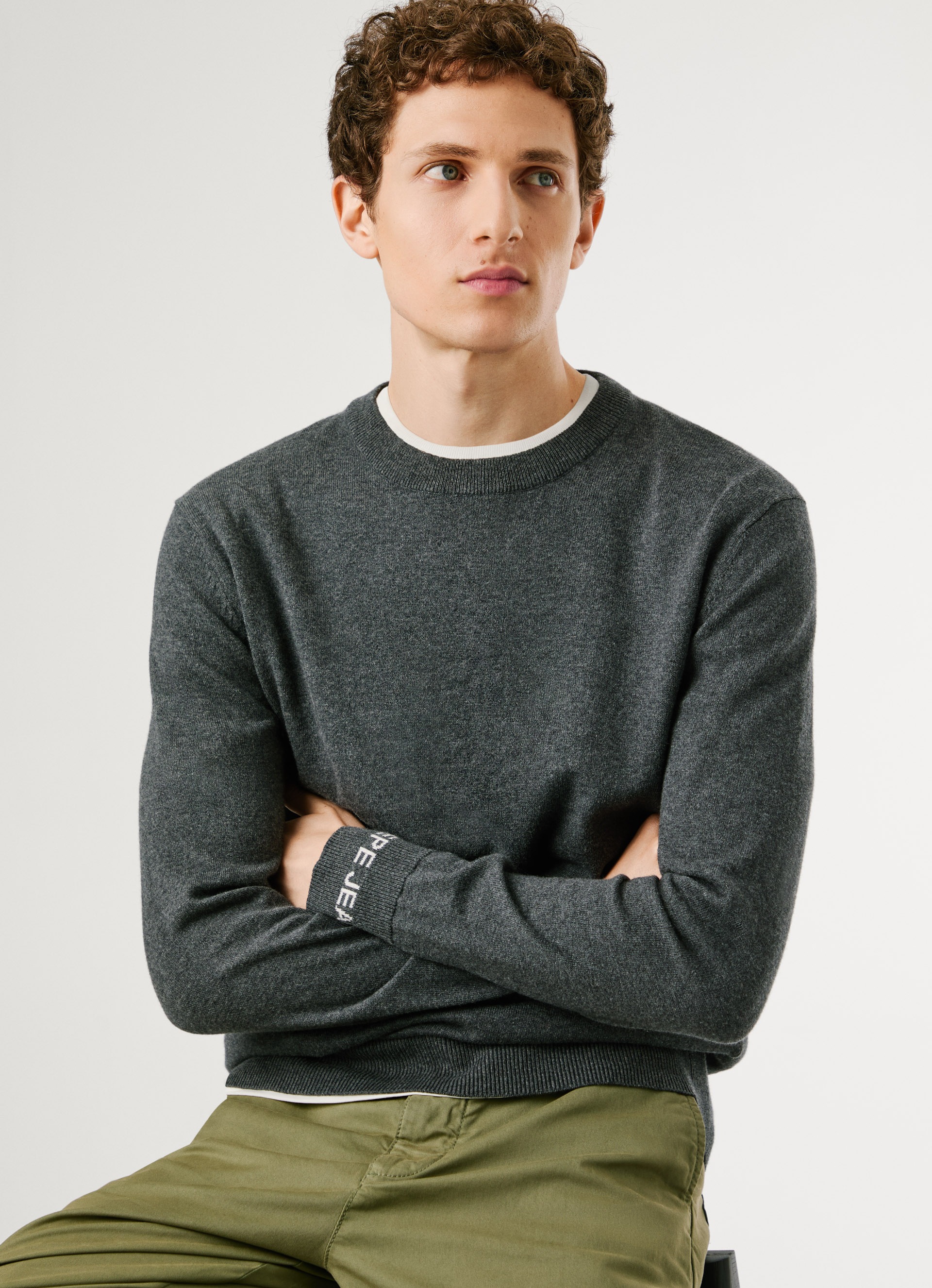 Pepe Jeans Strickpullover »ANDRE CREW NECK« mit Rundhals, Logo-Jacquard