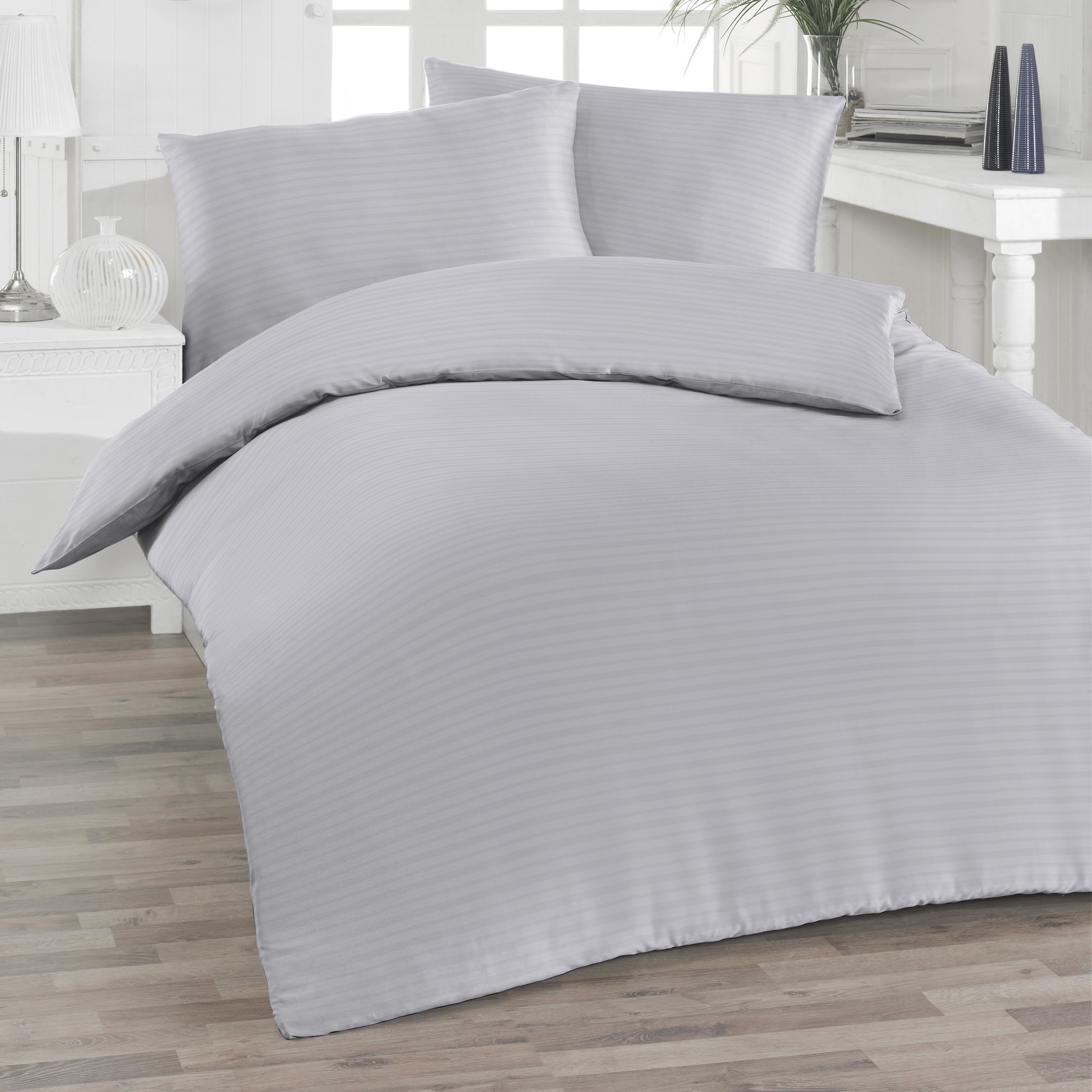 Florella Bettwäsche »Uni, Avance Soft-Seersucker, 100 % Baumwolle«
