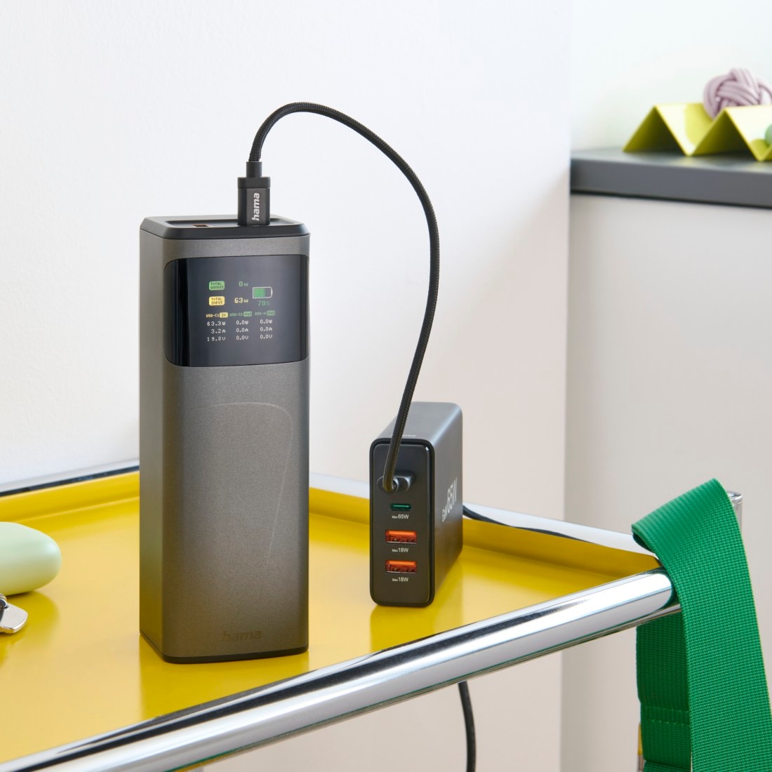 Hama Powerbank »Powerbank (150 W, 24000 mAh, 2x USB-C, 1x USB-A, Schnellladen)«