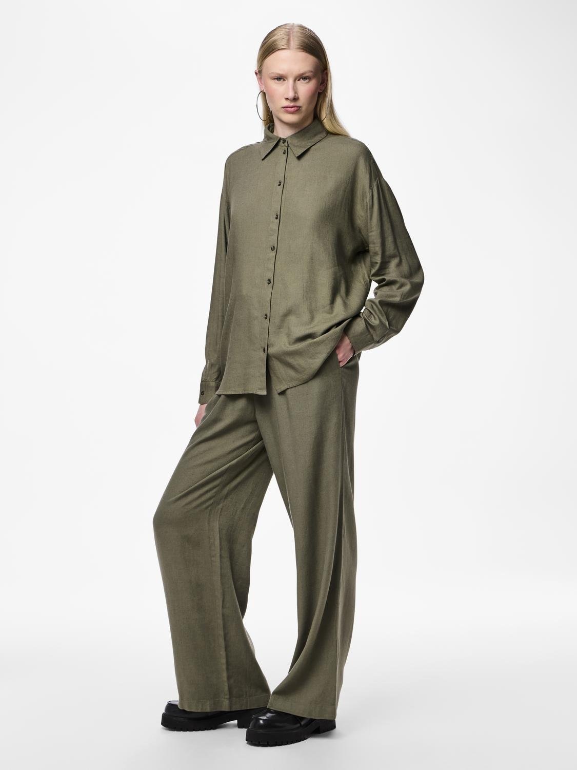 pieces Hemdbluse »PCPIA LS LOOSE SHIRT WVN NOOS«, mit Leinen