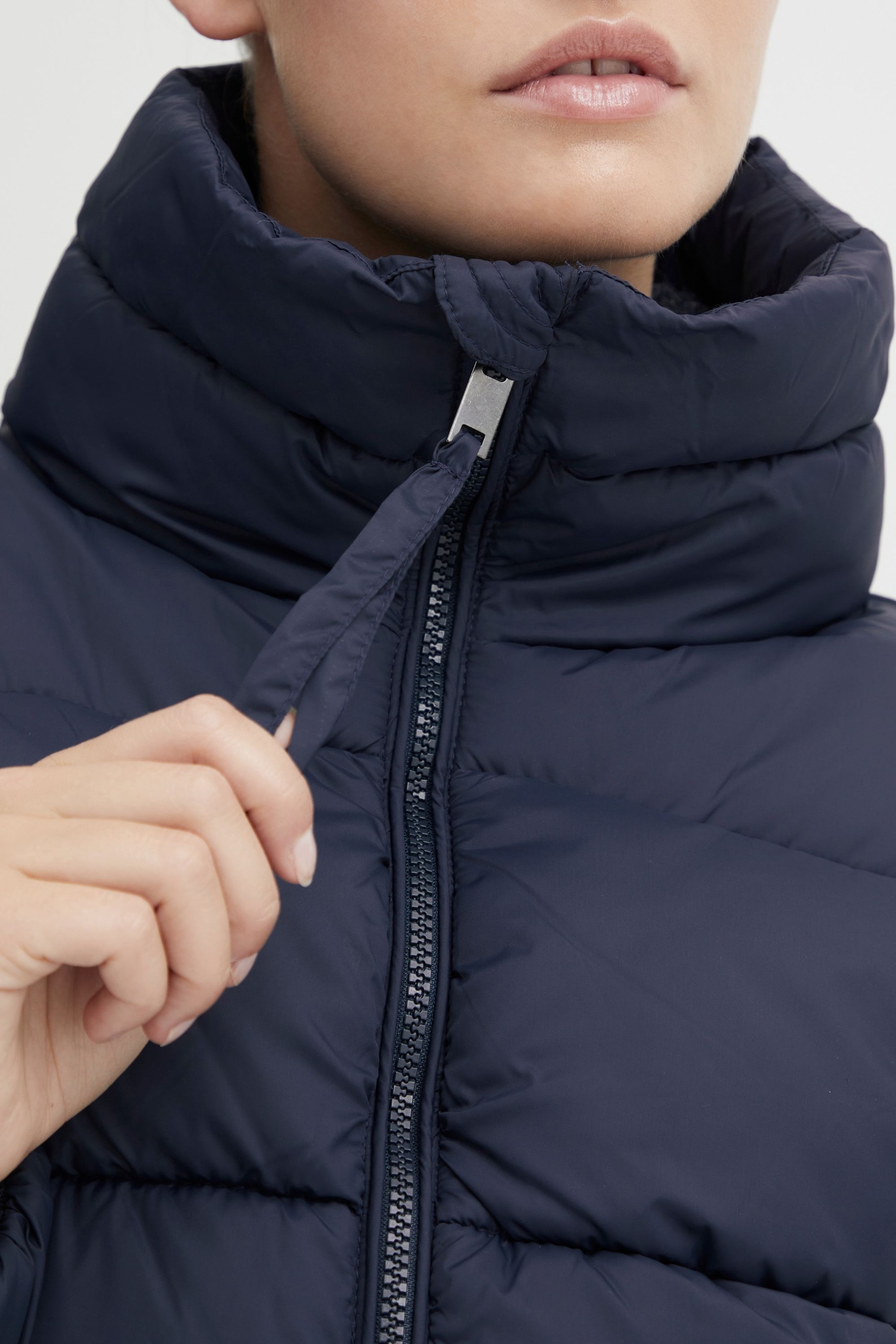 OXMO Steppjacke »Steppjacke OXBodila«, ohne Kapuze