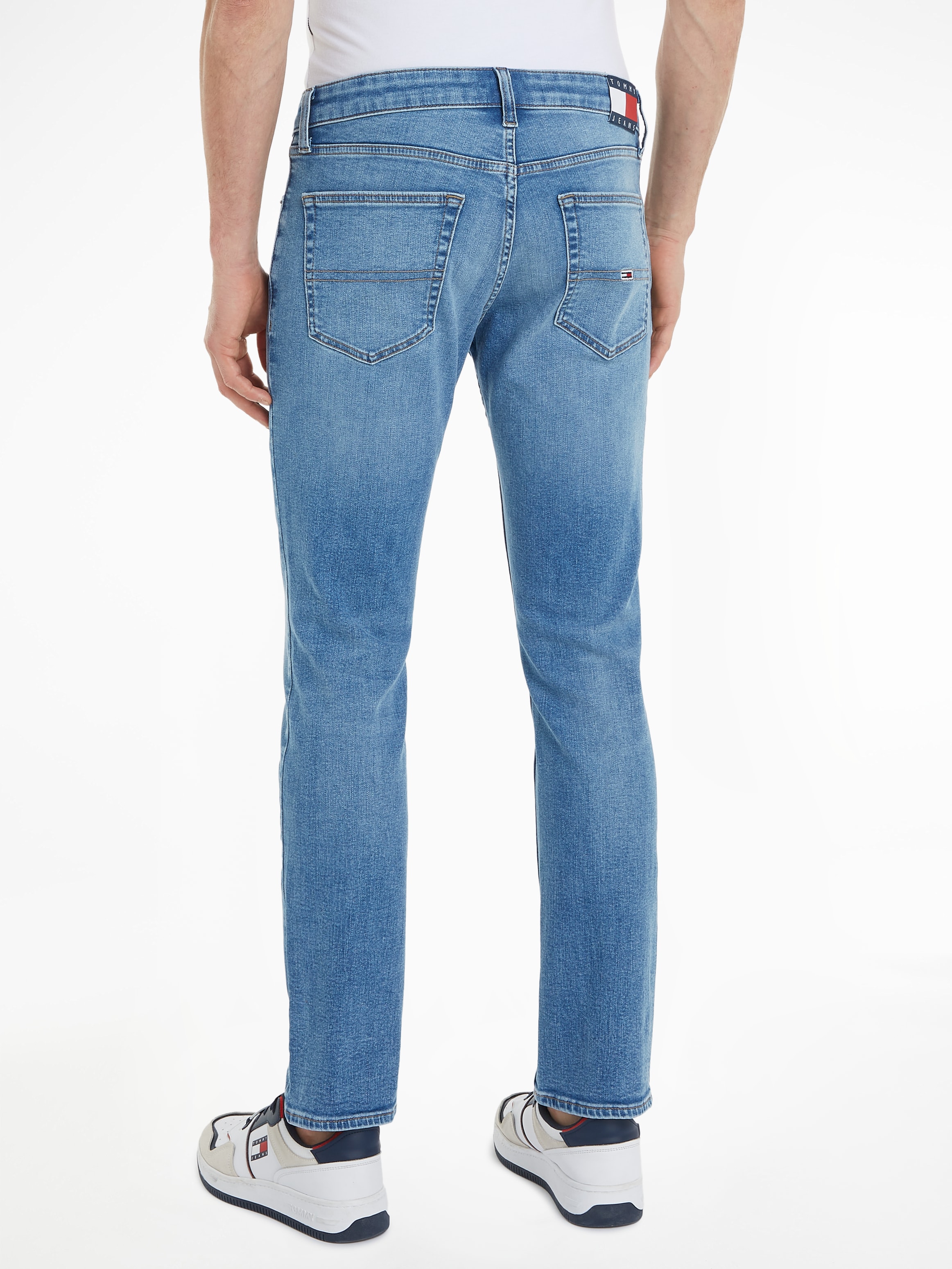 Tommy Jeans Slim-fit-Jeans »SCANTON SLIM«, mit Logoprägung