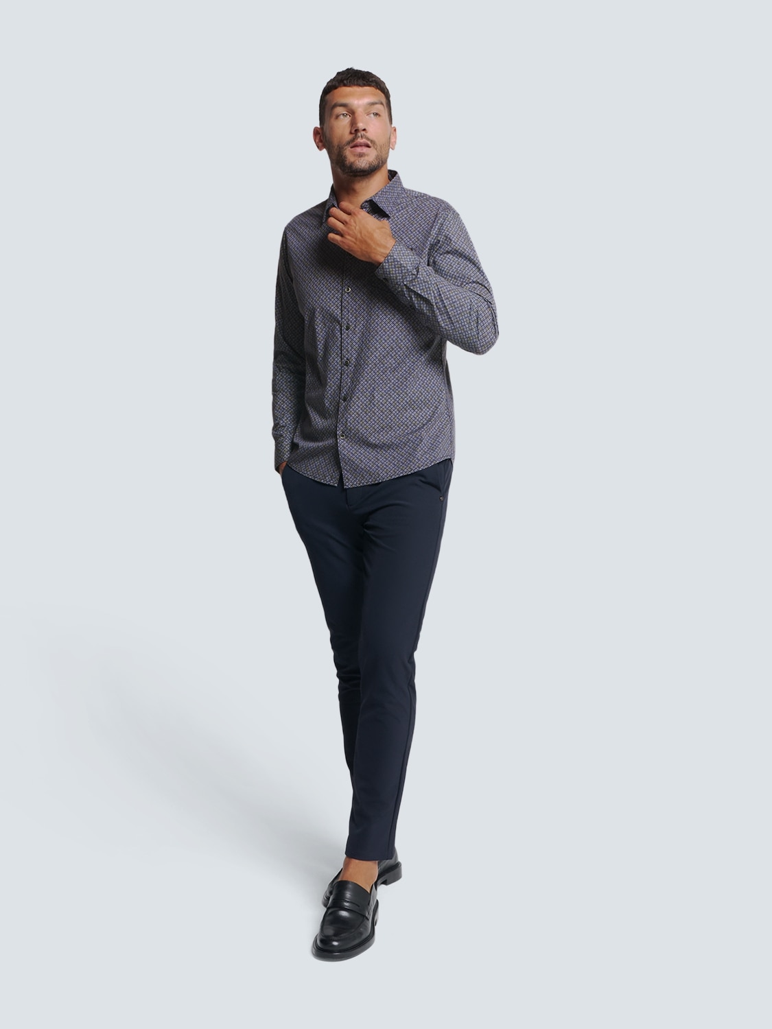 NO EXCESS Langarmhemd mit grafischem Muster und Brusttasche