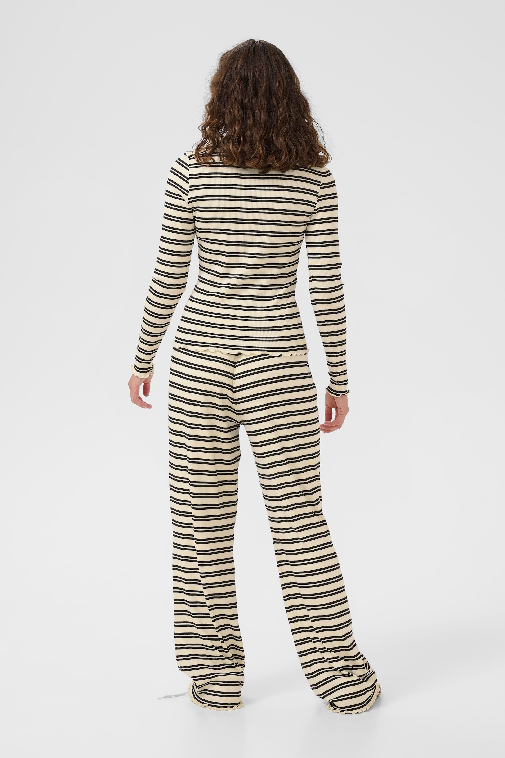 Saint Tropez Langarmshirt »OlaliaSZ LS Blouse« Viskosemischung, figurbetonte Form