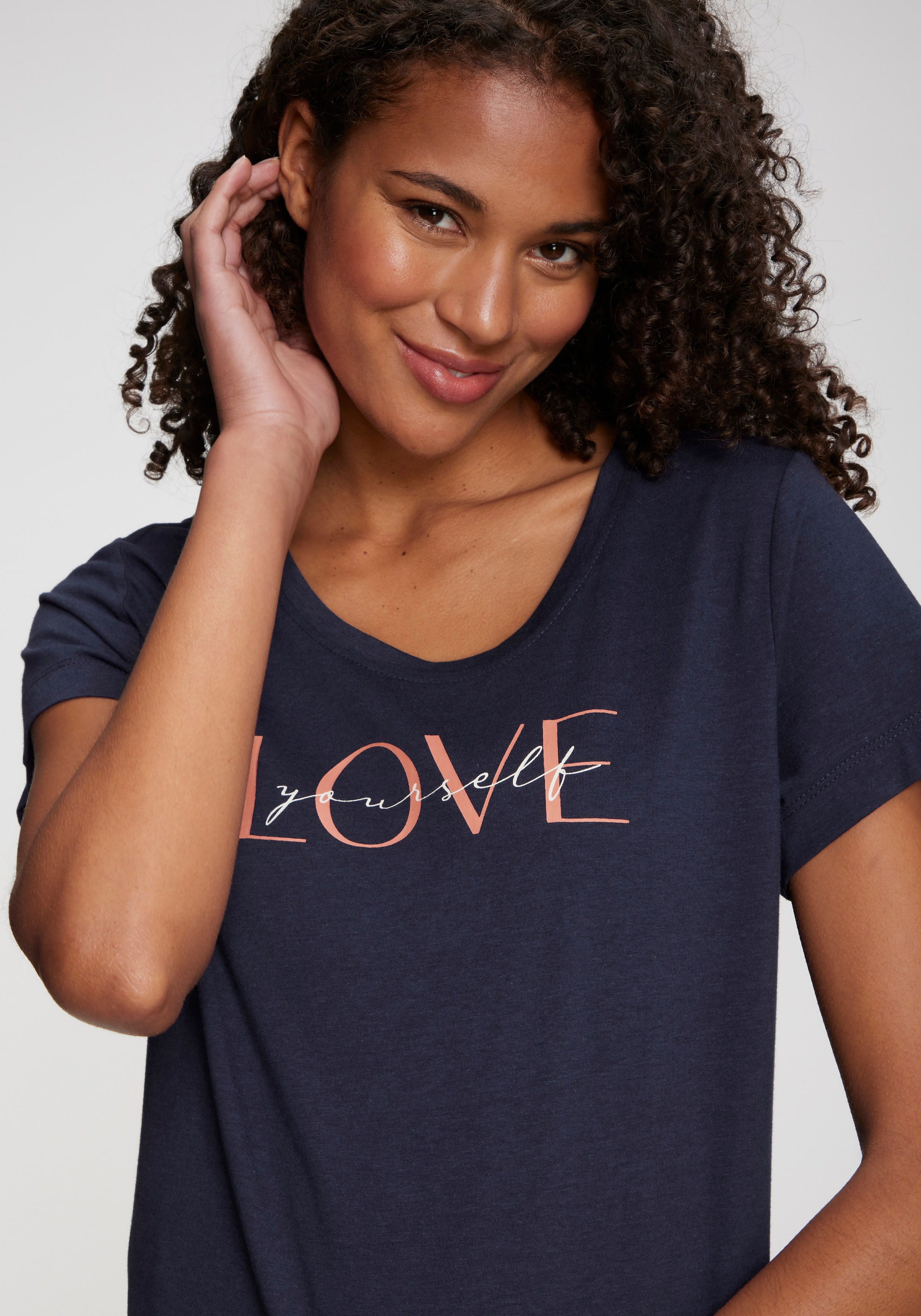 Vivance Dreams Pyjamaoberteil 1-teilig,  mit schönem Frontprint