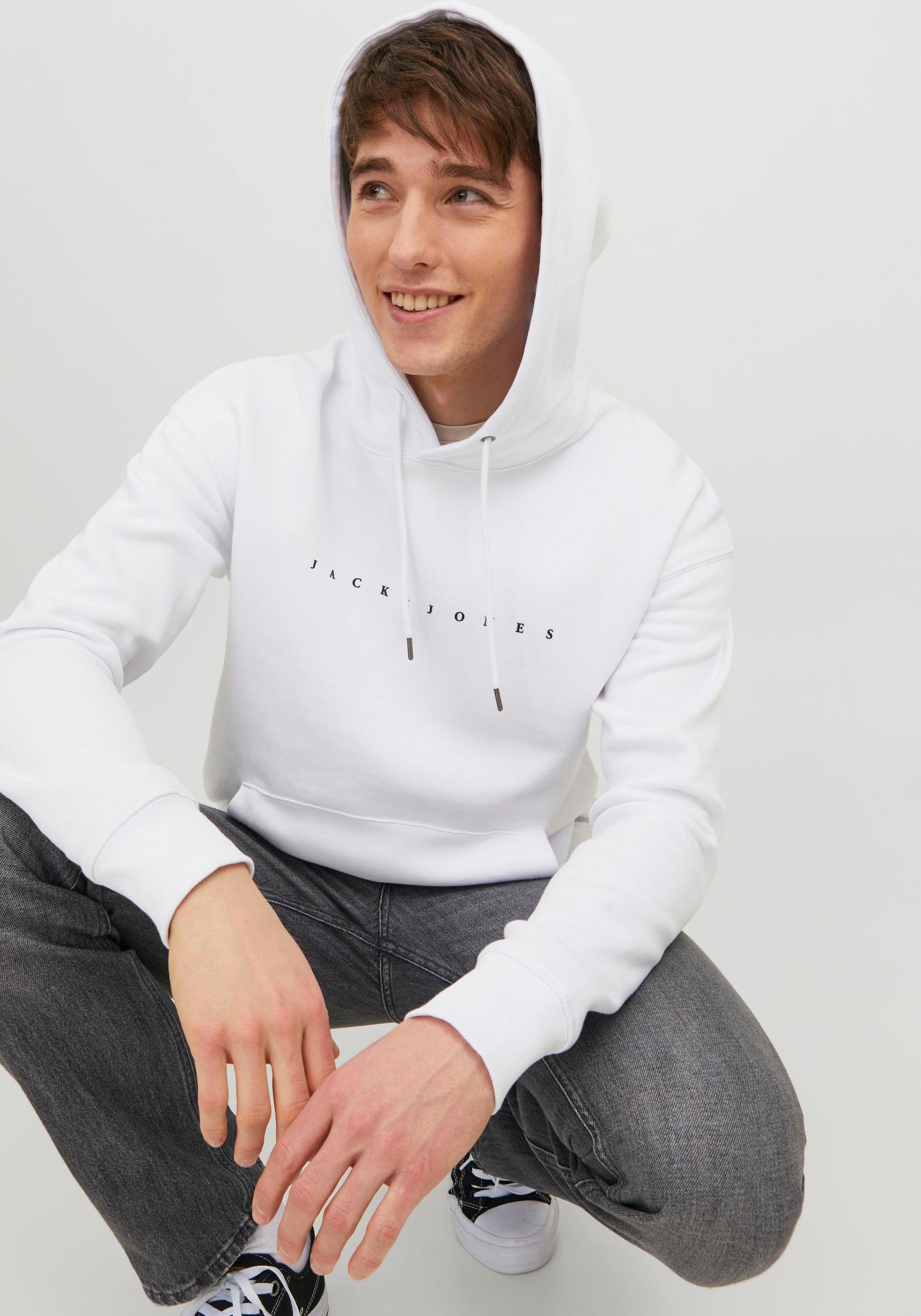 Jack & Jones Kapuzensweatshirt »JJESTAR JJ SWEAT HOOD NOOS«, mit Logo Print im 3D Look