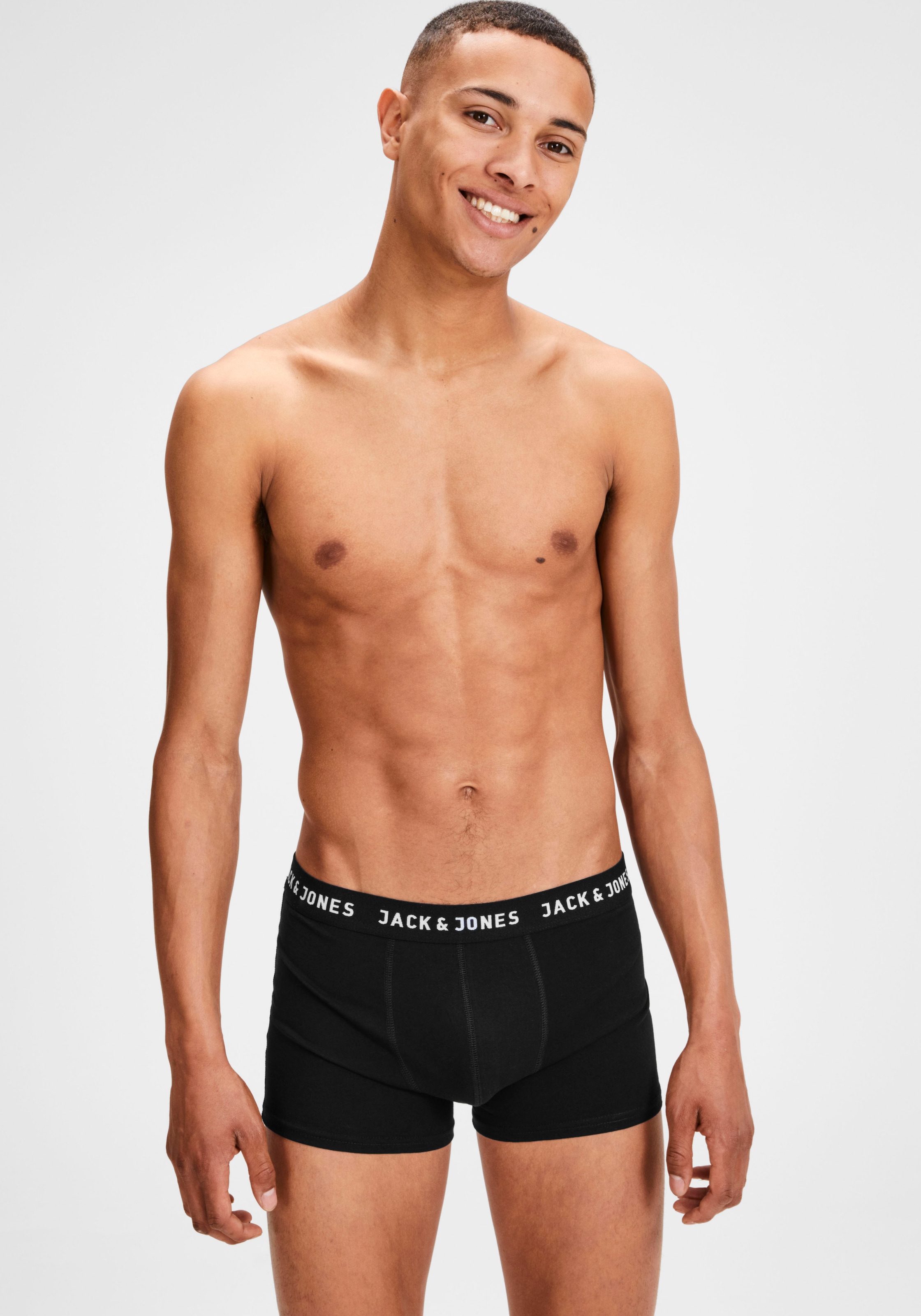 Jack & Jones Boxer »JACHUEY TRUNKS 5 PACK NOOS«, (Packung, 5 St.), mit Logobündchen