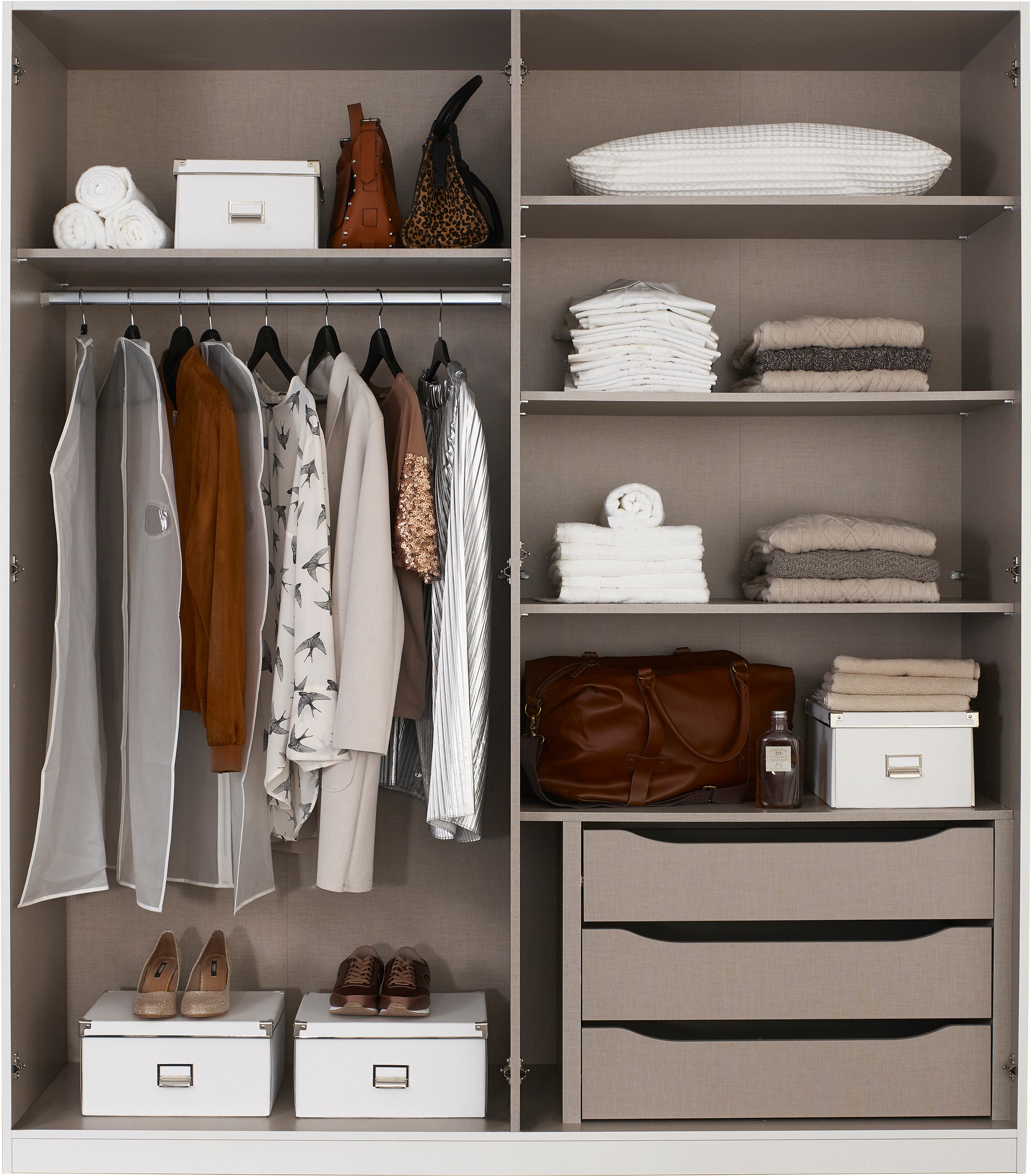 rauch Drehtürenschrank »Bellezza«, inkl. Schubkasteneinsatz, Wäscheeinteilung und weiterem Zubehör