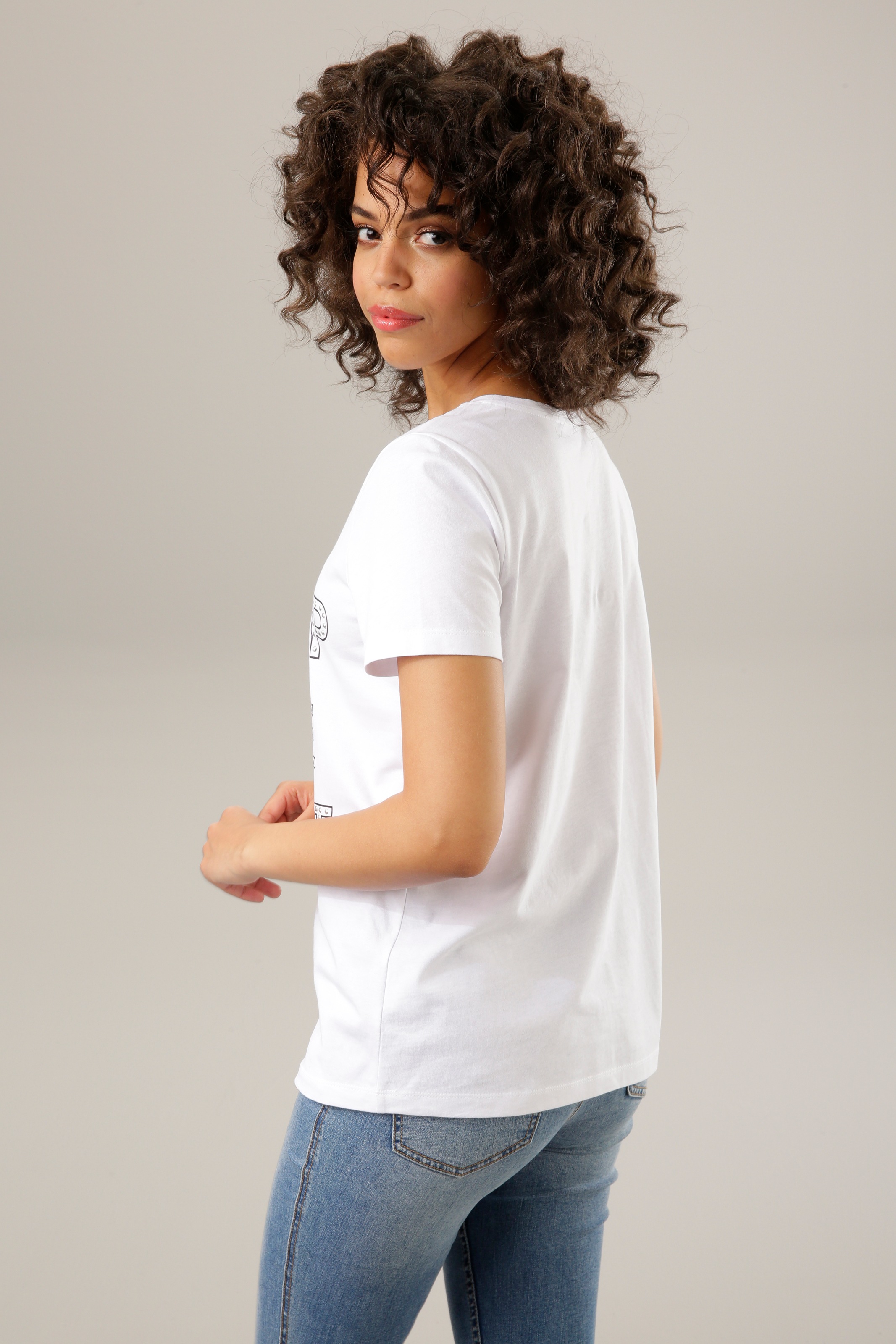 Aniston CASUAL Print-Shirt, mit Glitzerstreifen, bei ♕ und Nieten bunten Schriftzug