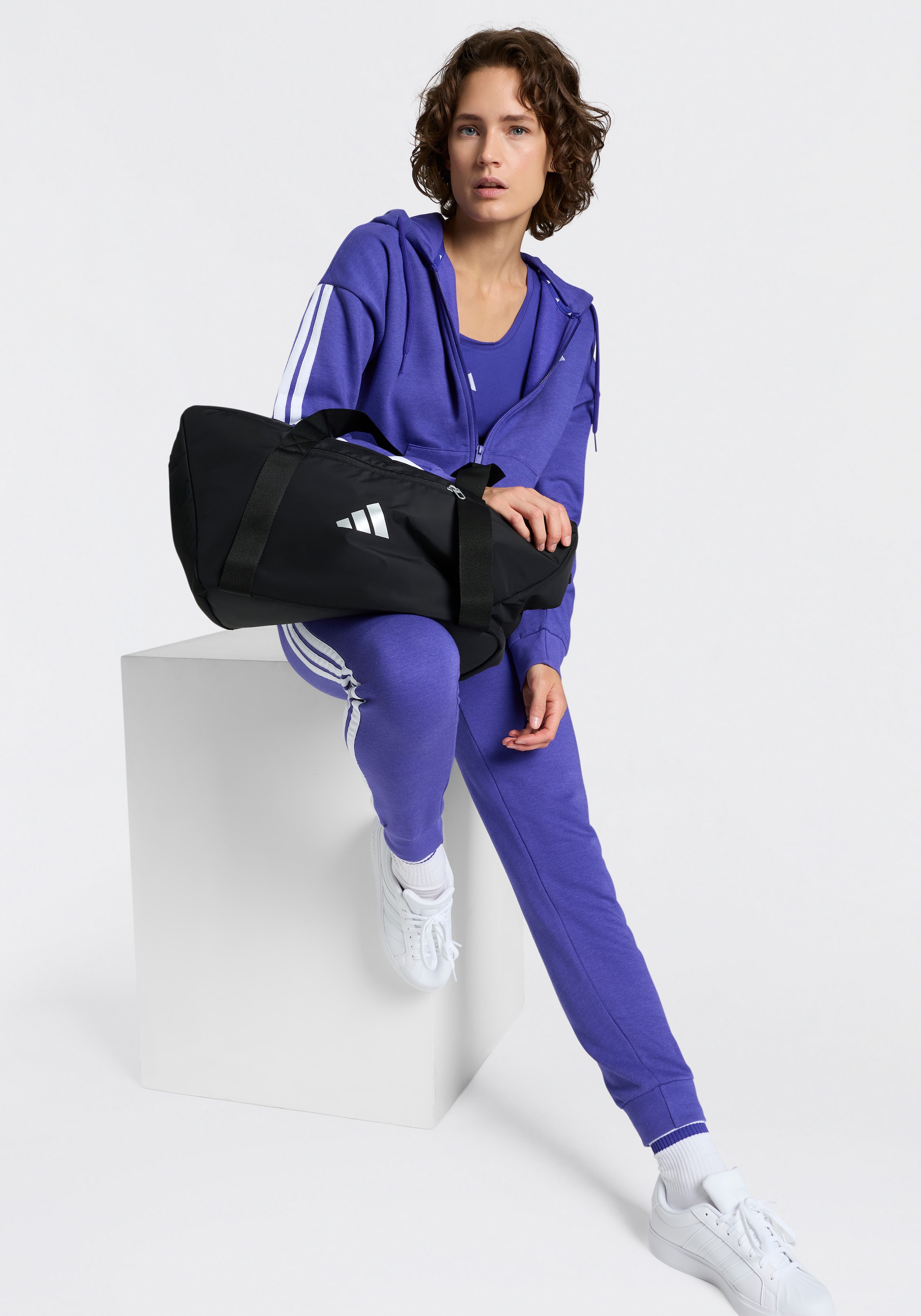 adidas Sportswear Sporthose »W 3S FL SL PT«  schmal geschnitten, für vielseitige Aktivitäten, aus Baumwollmix