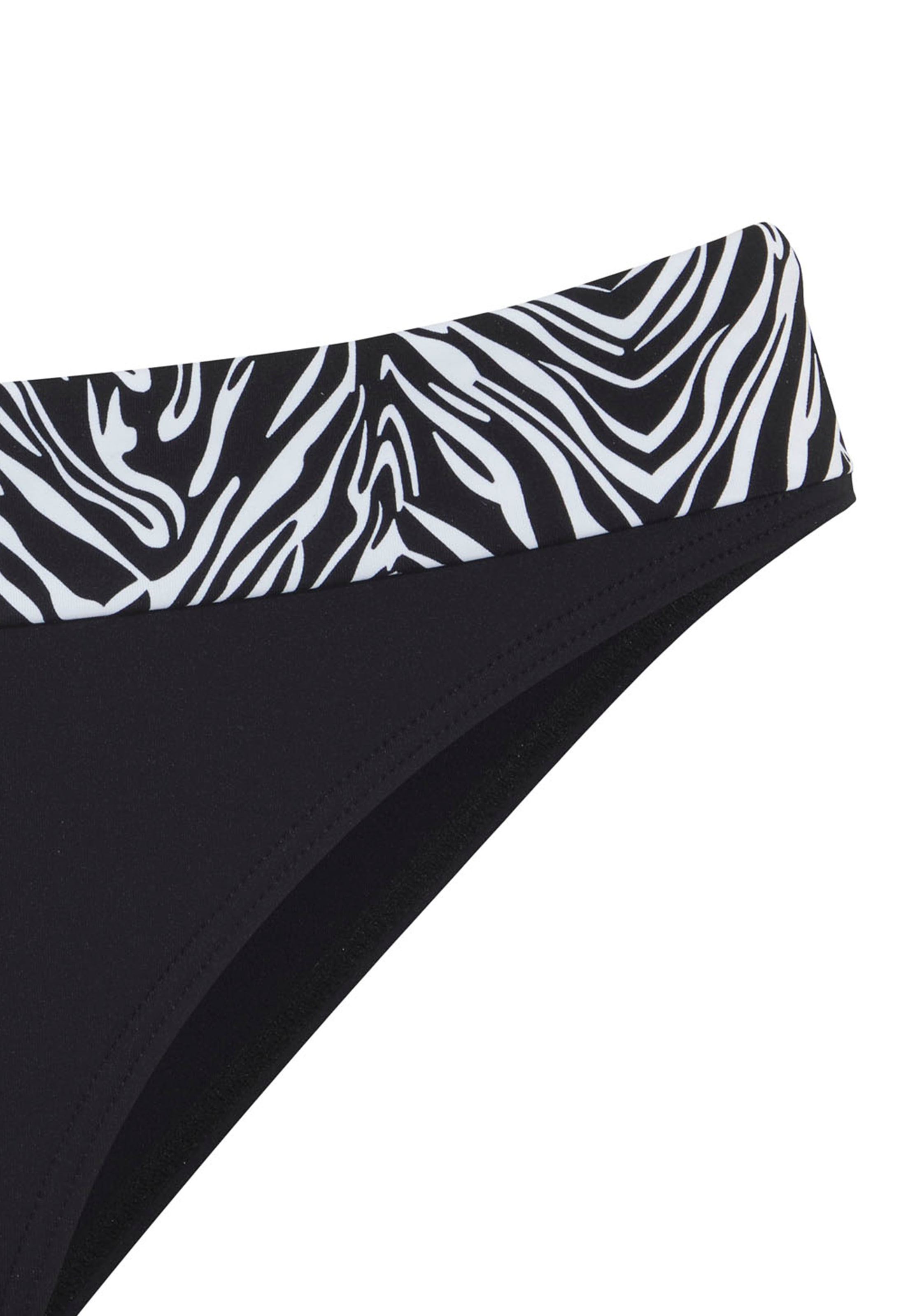 s.Oliver Bikini-Hose »Kanto« mit Umschlagbund im Animal-Design