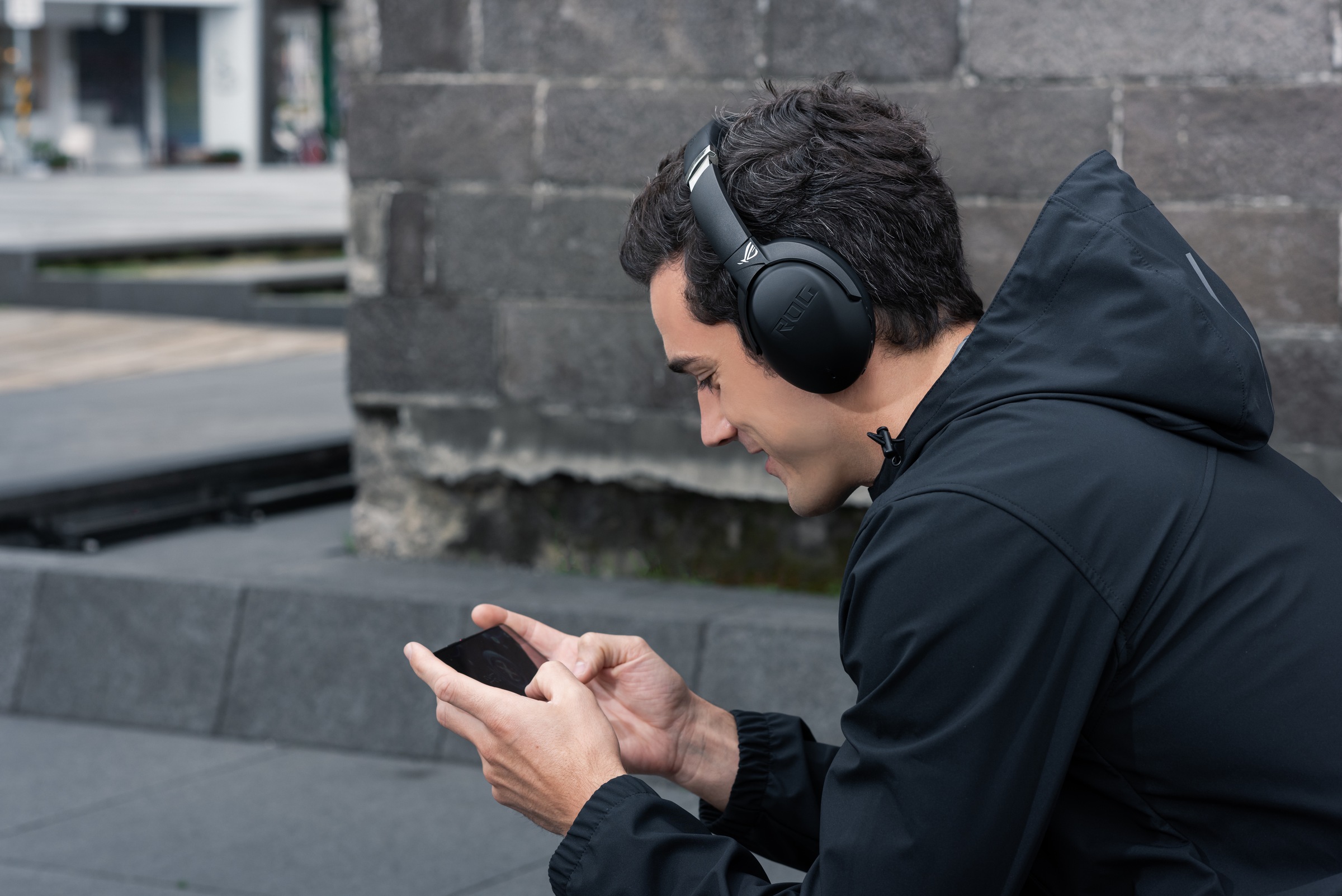 Asus Kopfhörer »ROG STRIX Go«, Bluetooth