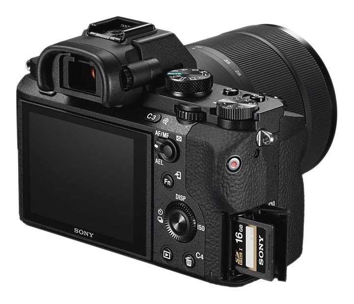 Sony Systemkamera »A7 II«, SEL-2870, 24,3 MP, WLAN (Wi-Fi)-NFC,  Gesichtserkennung, HDR-Aufnahme, Makroaufnahme bei