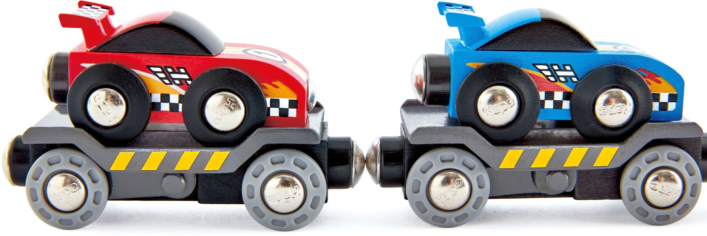 Hape Spielzeug-Eisenbahn »Rennwagen-Transporter«, FSC®- schützt Wald - weltweit