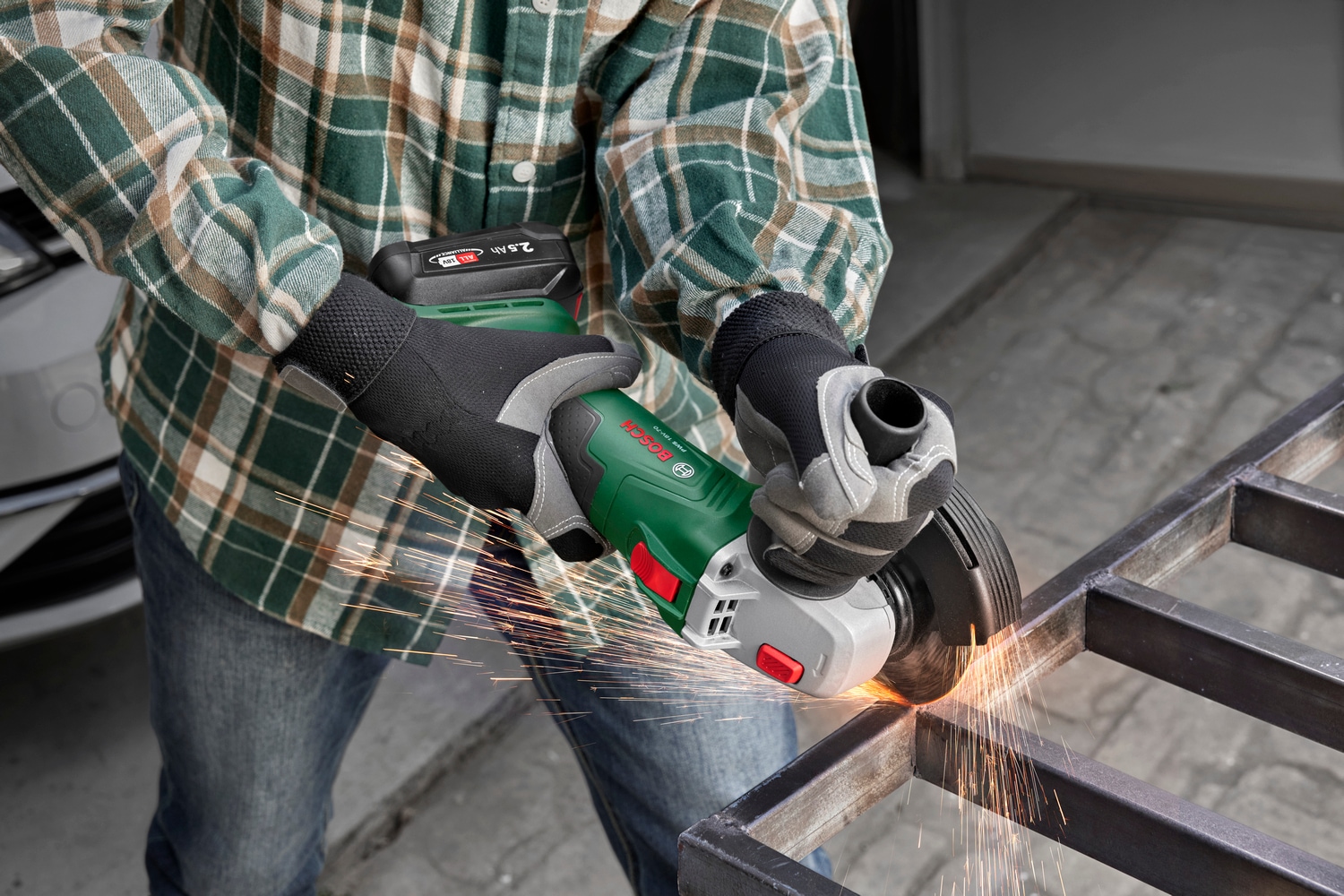 Bosch Home & Garden Akku-Winkelschleifer »PWS 18V-70 (125mm) solo« ohne Akku und Ladegerät