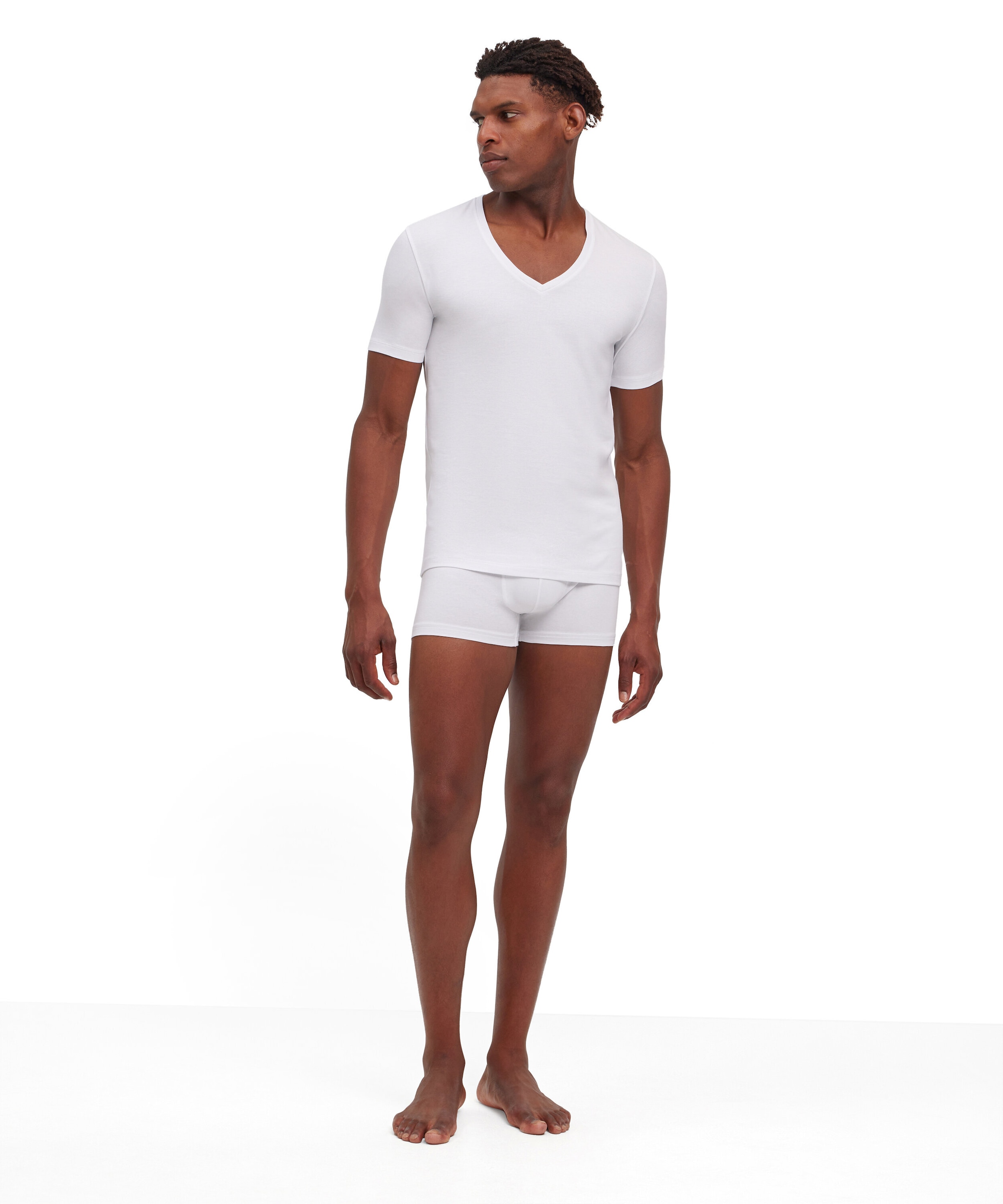 FALKE T-Shirt »Daily Comfort« tiefer V-Ausschnitt, kurzarm, Cotton-Mix, slim fit