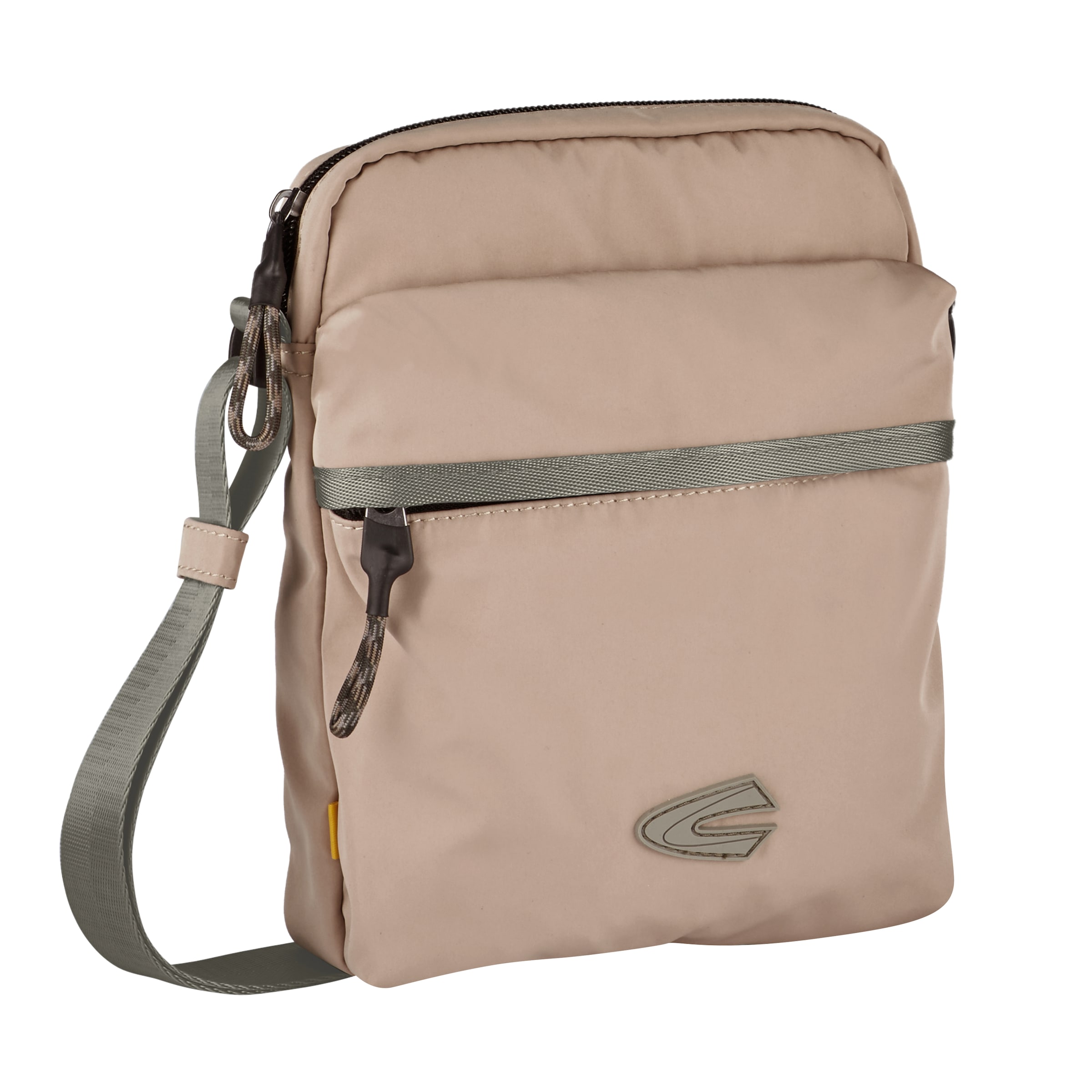 camel active Umhängetasche »Terra«, aus recyceltem Nylon und voluminös aufgesetzten Taschen
