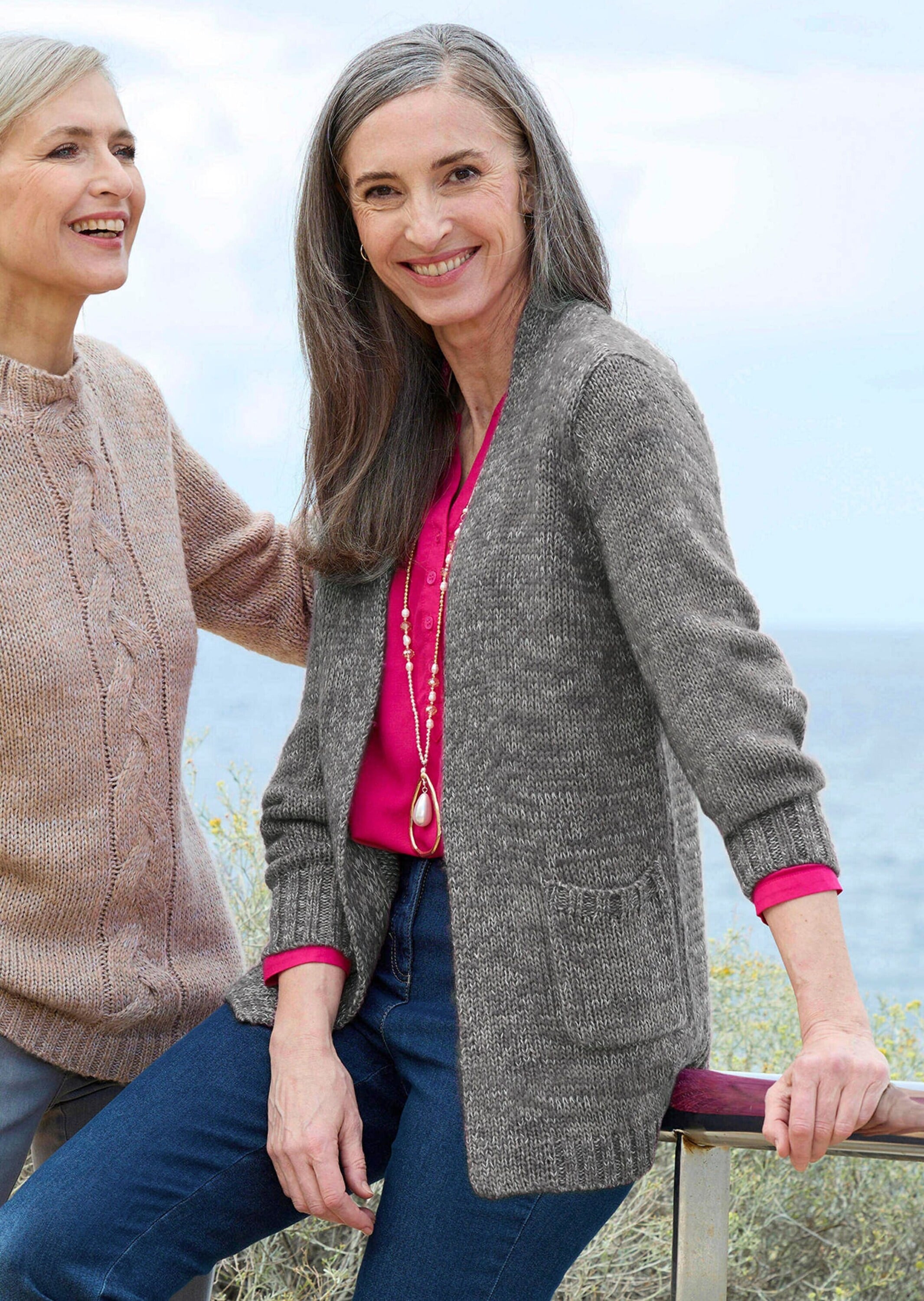 GOLDNER Strickjacke »Kurzgröße Langarm Melange-Cardigan, flauschig«