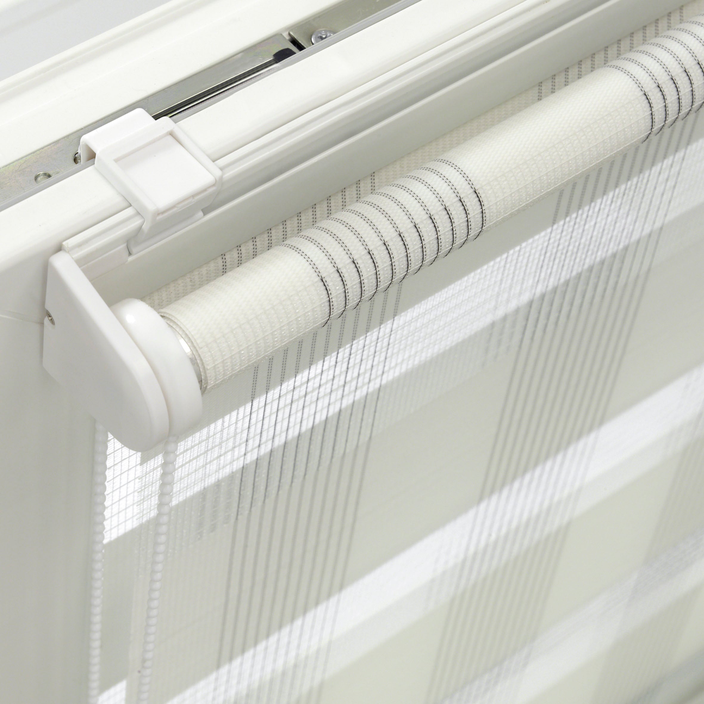 GARDINIA Doppelrollo »EASYFIX Duo Rollo Karo«, Lichtschutz, Sichtschutz, mit Bohren/ohne Bohren, freihängend, segmentweise gewebter Stoff