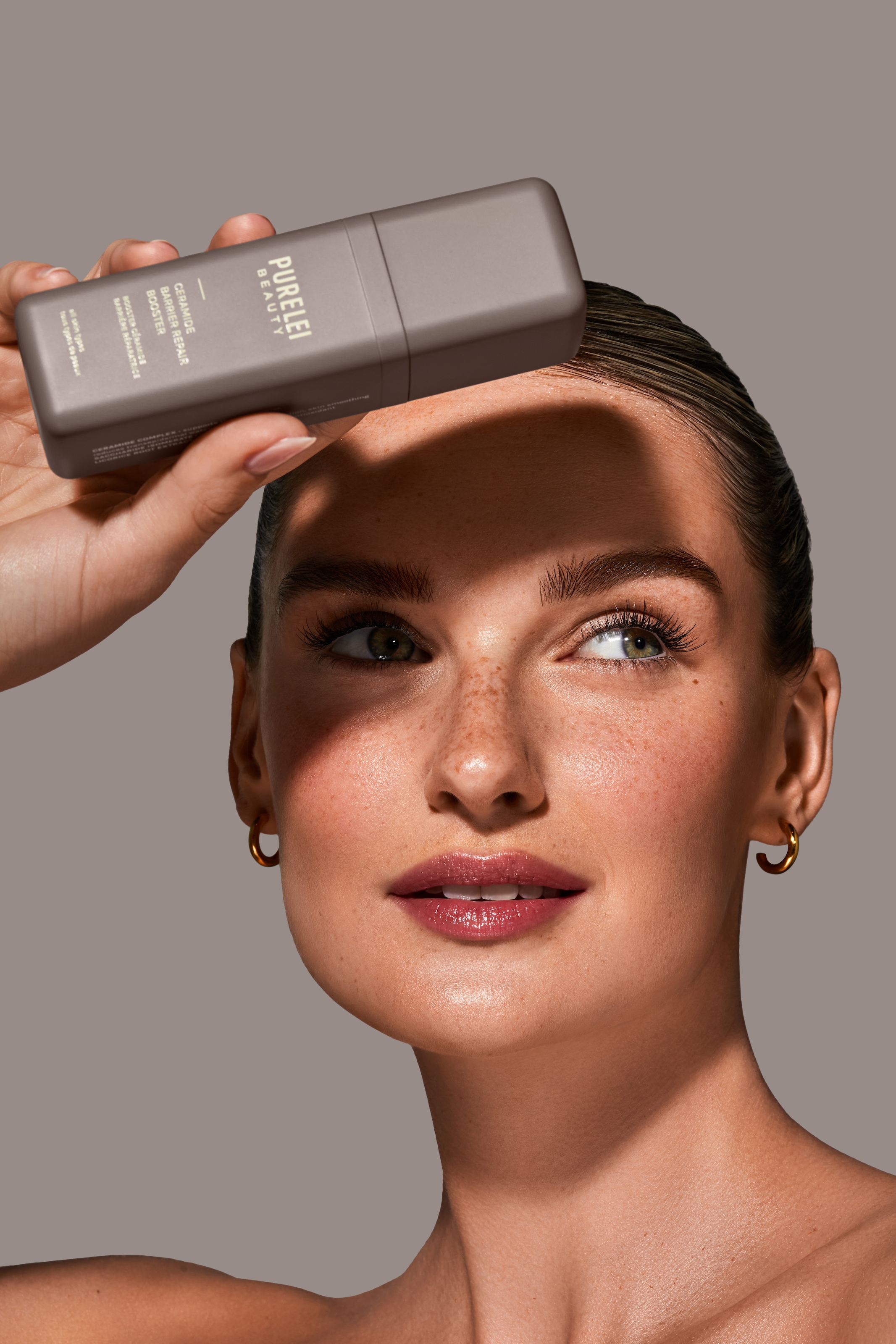 Purelei Gesichtsserum »Ceramide Barrier Repair Booster«, Schnell einziehendes Serum mit natürlichem Glow.