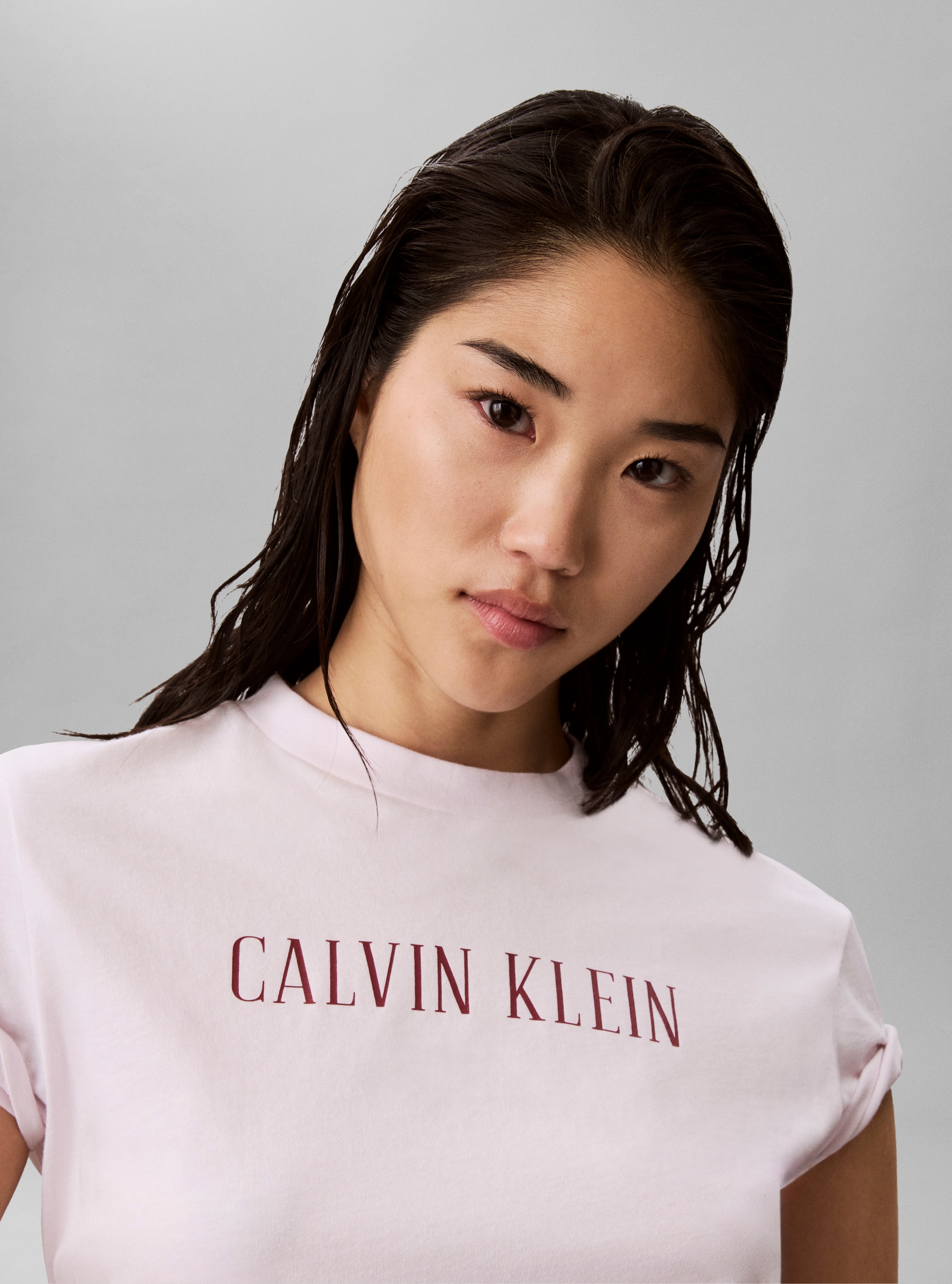 Calvin Klein Jeans T-Shirt Rundhalsausschnitt, Regular Fit, Logoschriftzug