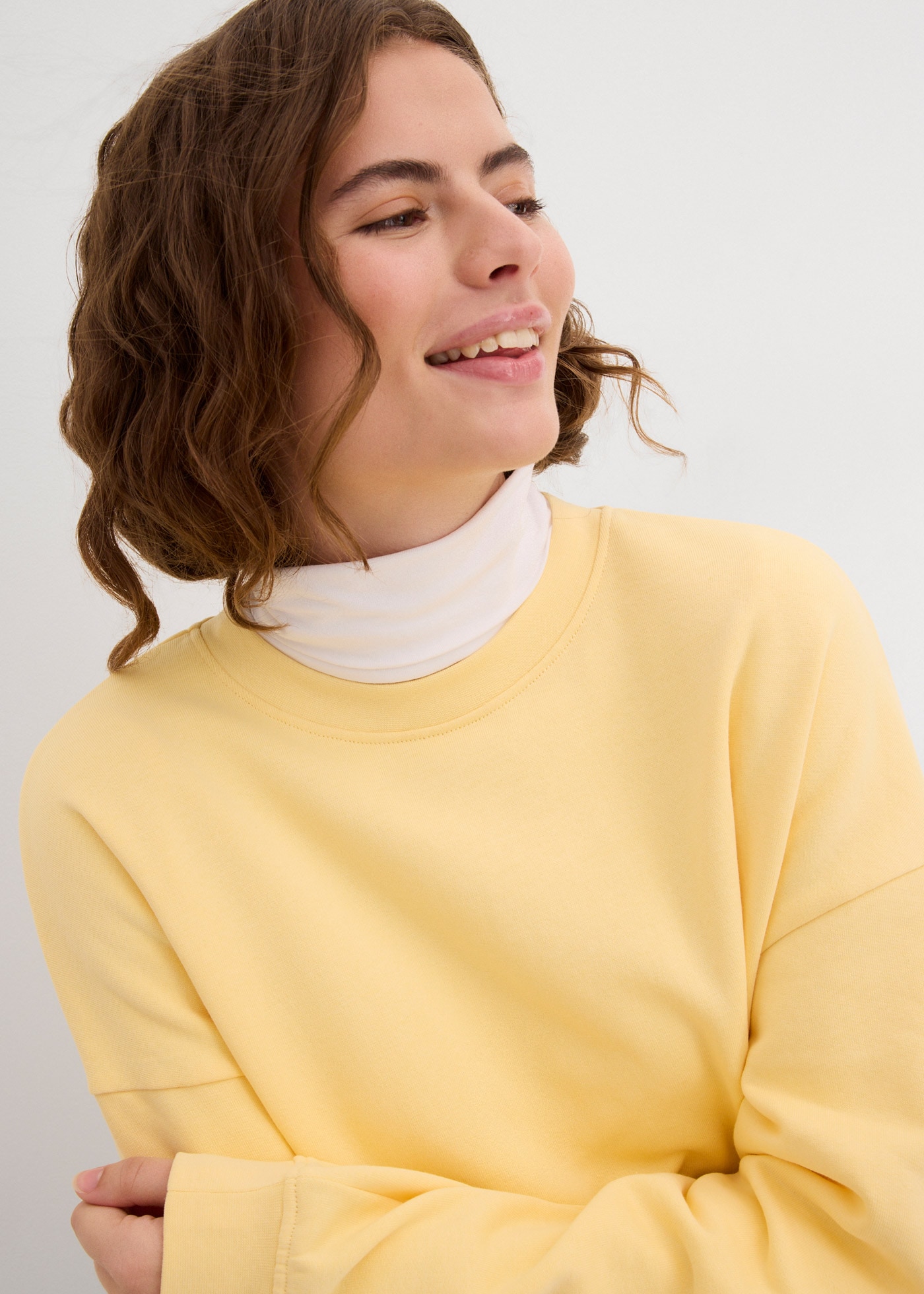 bonprix Sweatshirt , Oversize-Passform, aus reiner Baumwolle, elastische Bündchen
