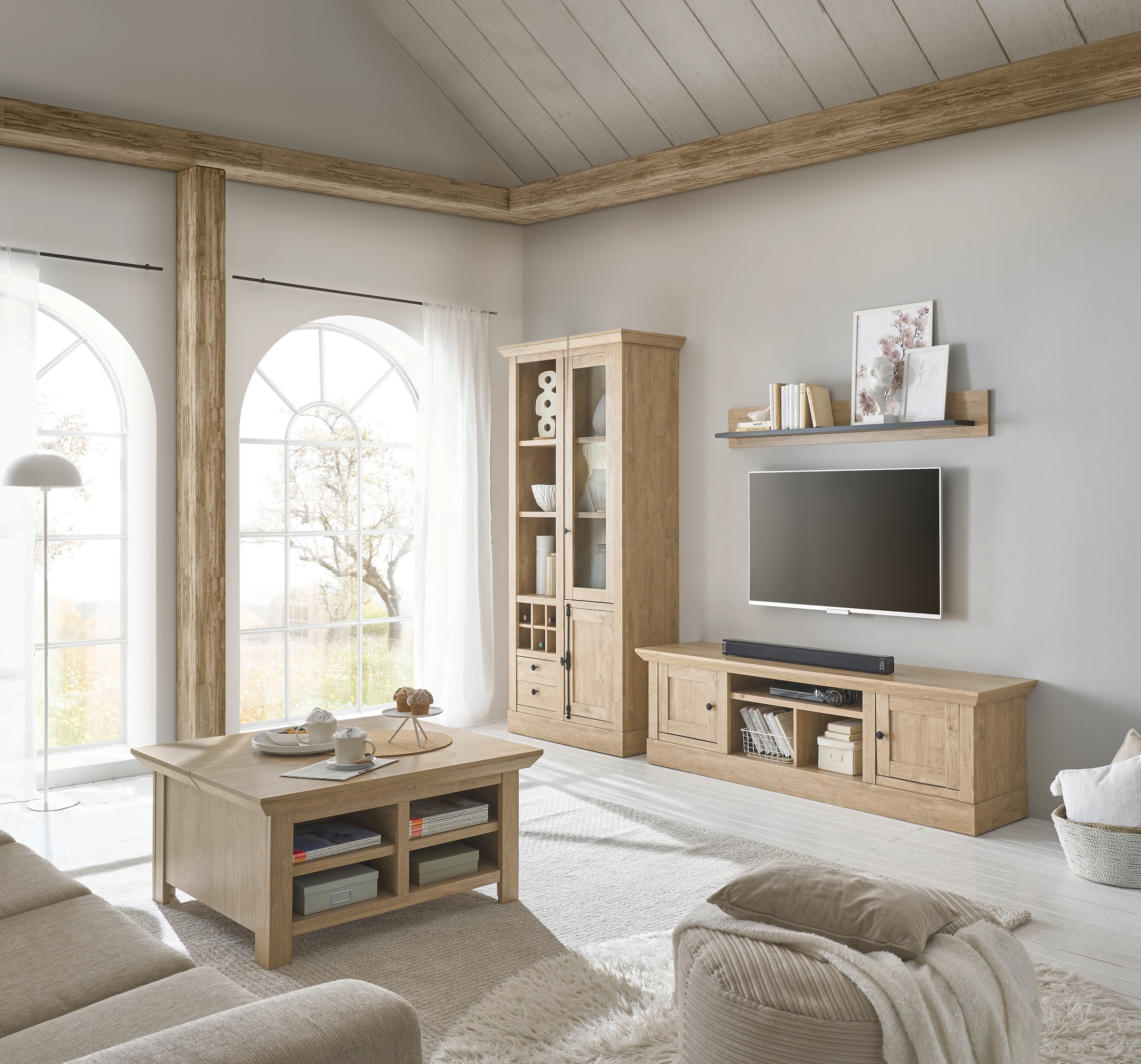 Home affaire Lowboard »Cornwall, Unterschrank im Landhausstil, Kommode, Eiche Dekor« 1 Stk. tlg. verschnörkelte Metallgriffe, offene Fächer und Türen, 194 cm breit