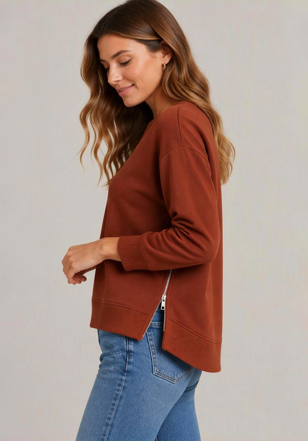 Tamaris Sweatshirt »mit seitlichen Reißverschlüssen«, aus elastischer Baumwollqualität

