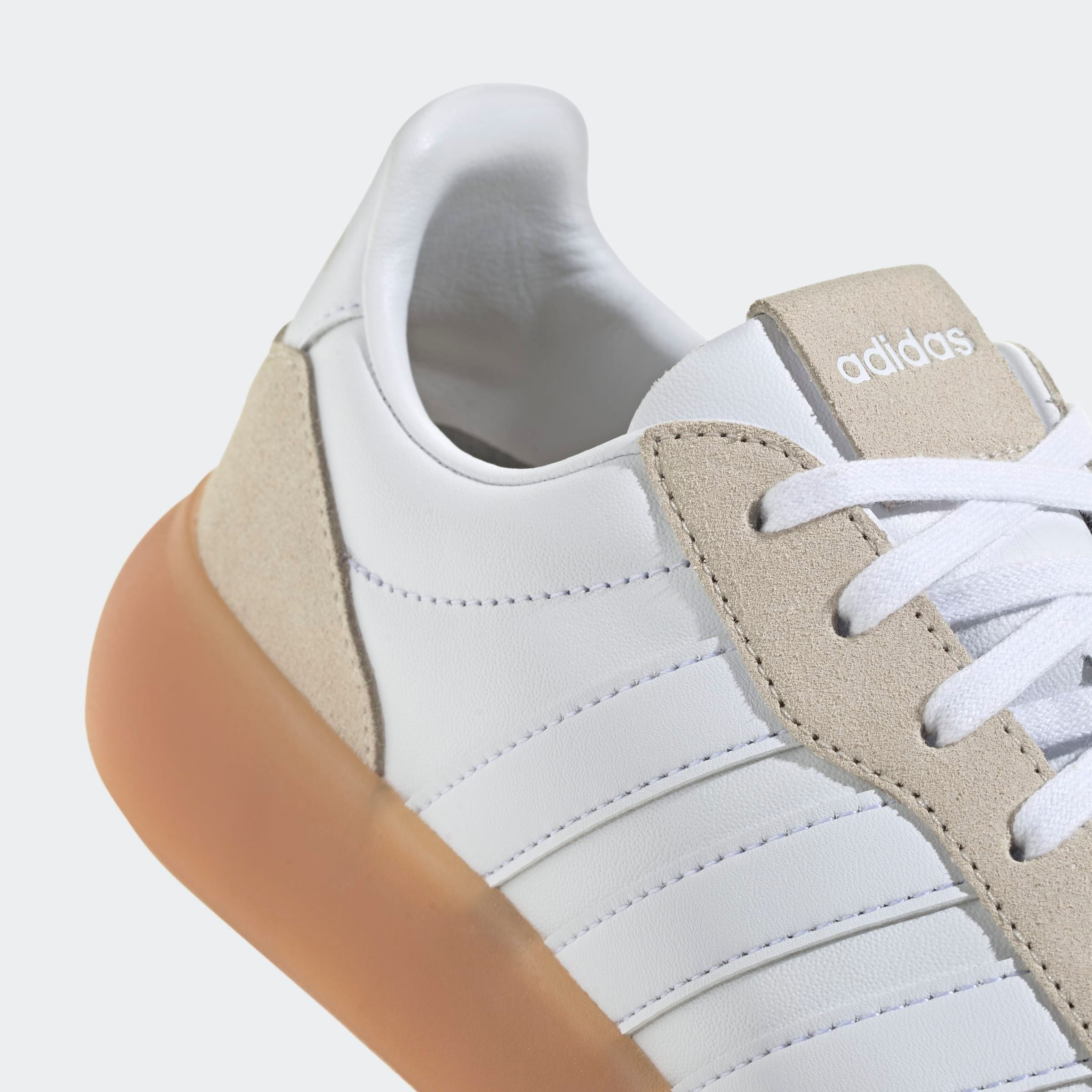adidas Sportswear Sneaker »BARREDA DECODE«  inspiriert vom Design des adidas Handball Spezial
