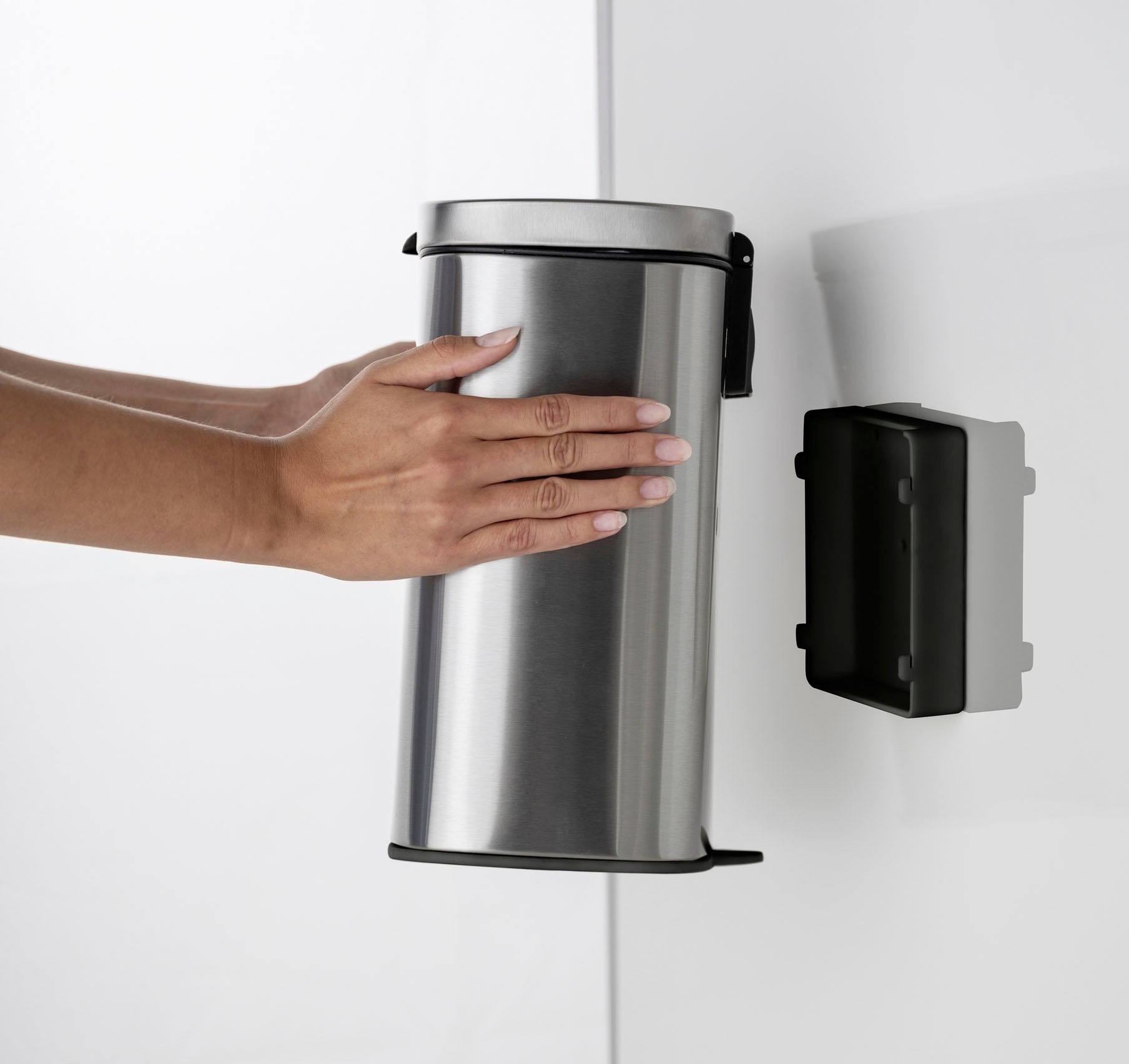 WENKO Kosmetikeimer »Sare«, zur Befestigung an der Wand, 5 Liter