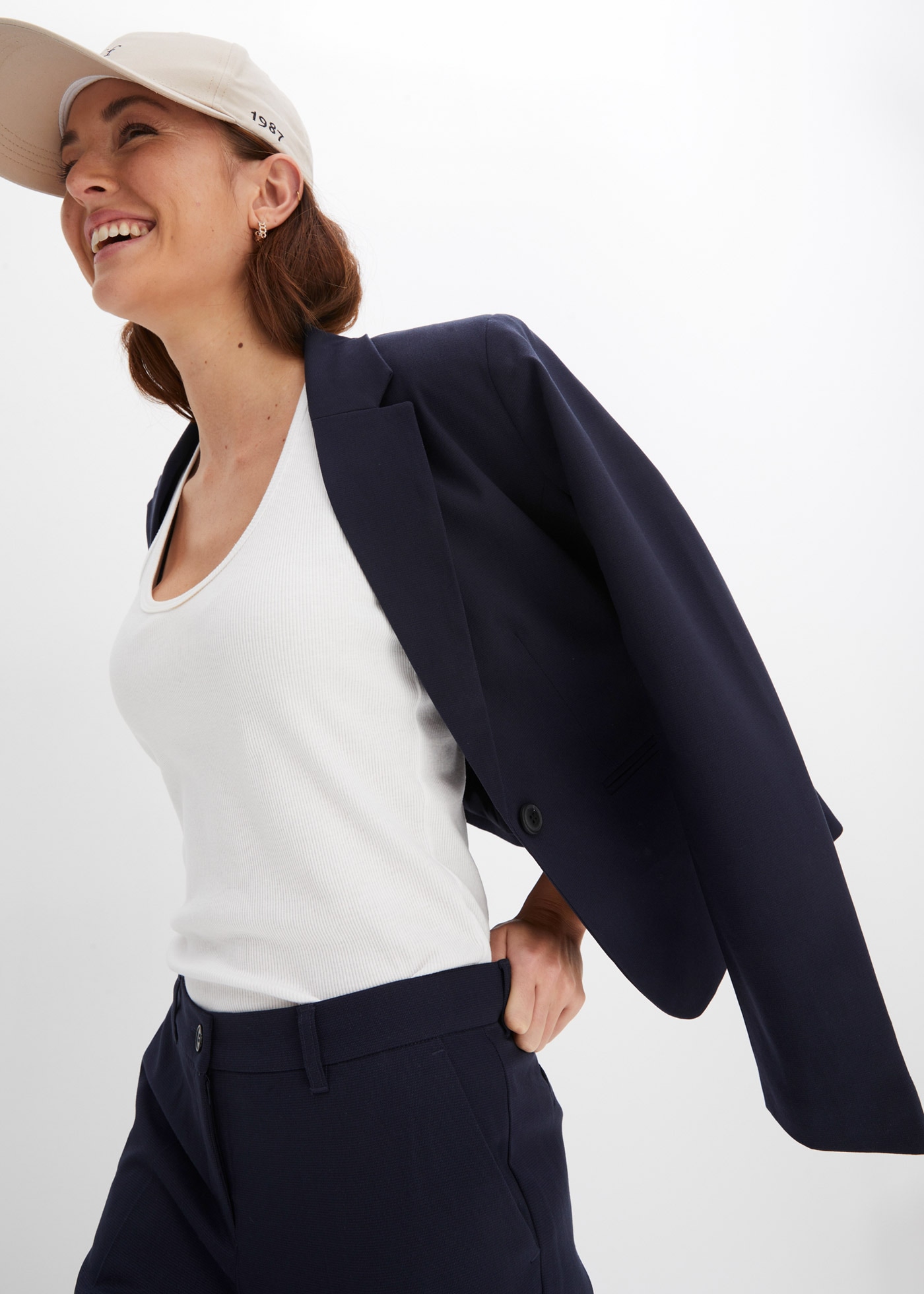 bonprix Jackenblazer »Blazer« festlicher Stil, schmale Passform, mit Paspeltaschen
