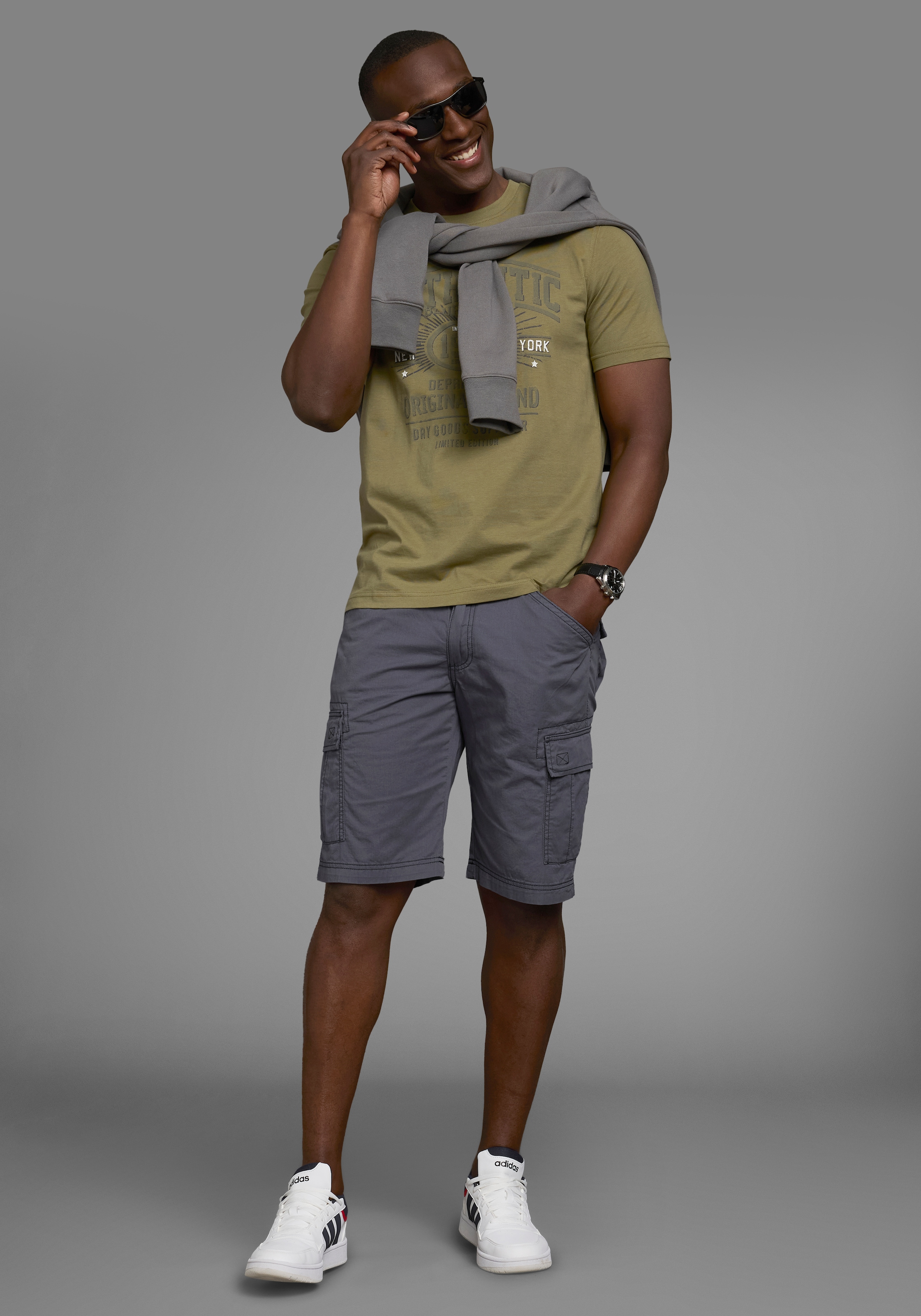 Man's World T-Shirt, Kurzarm, lässige Passform, bedrucktes Design, Rundhals
