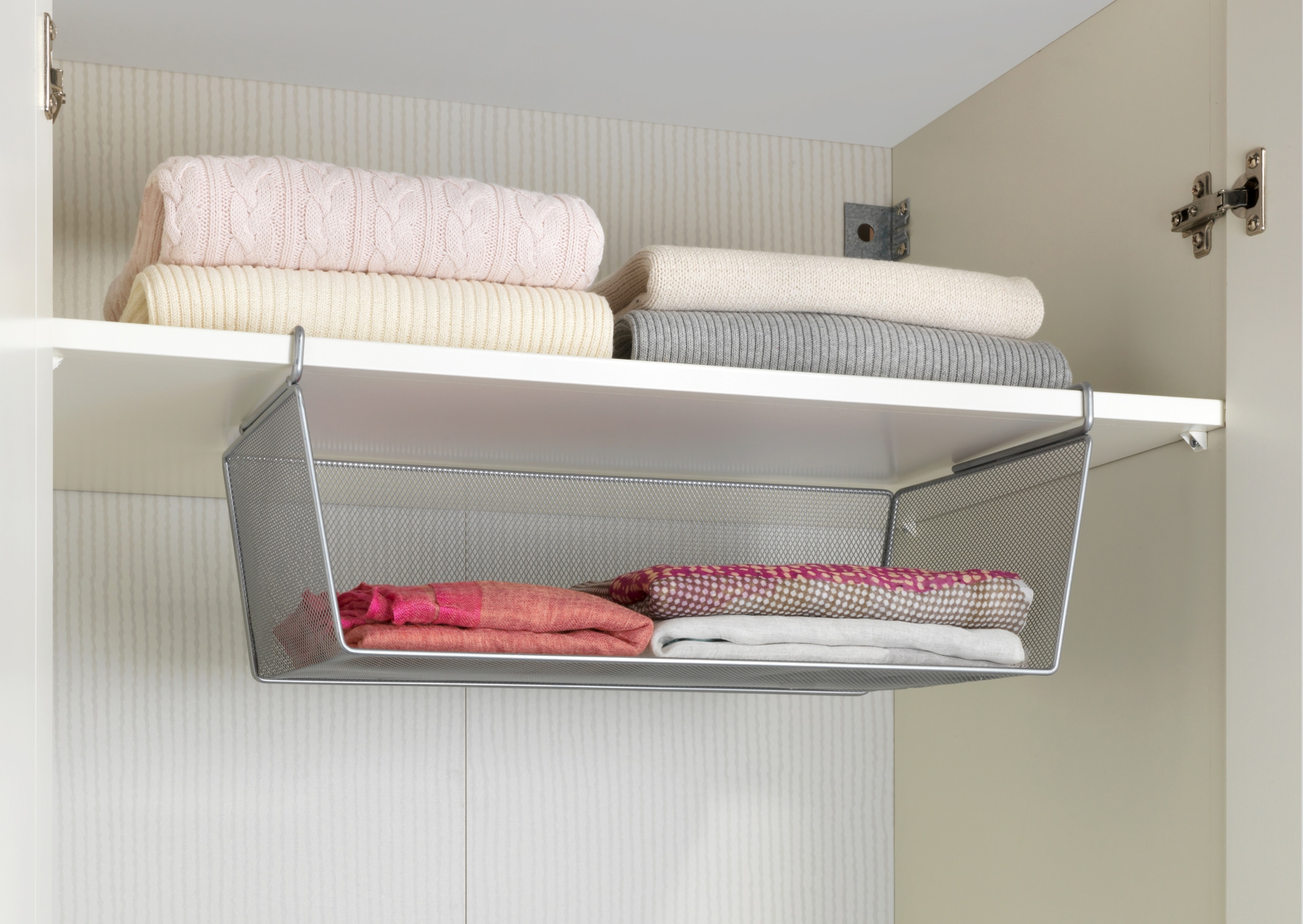 WENKO Einhängekorb, zum Einhängen in Regal oder Schrank, zusätzlicher Stauraum ohne Bohren