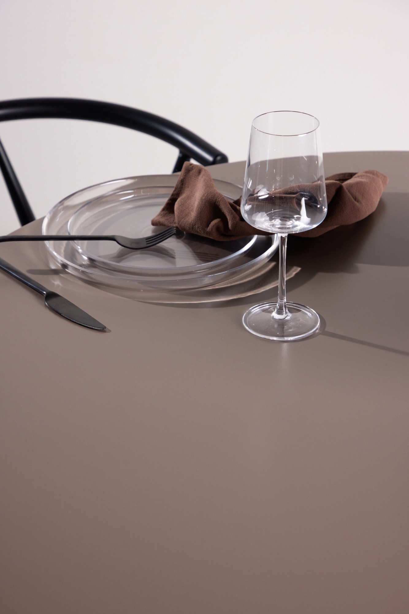 Venture Home Esstisch »Olivia, runder Esstisch in warmem Dunkelbraun, Ø 110 cm« Esszimmertisch, MDF, rund, dunkler Holzton, modern, stilvoll