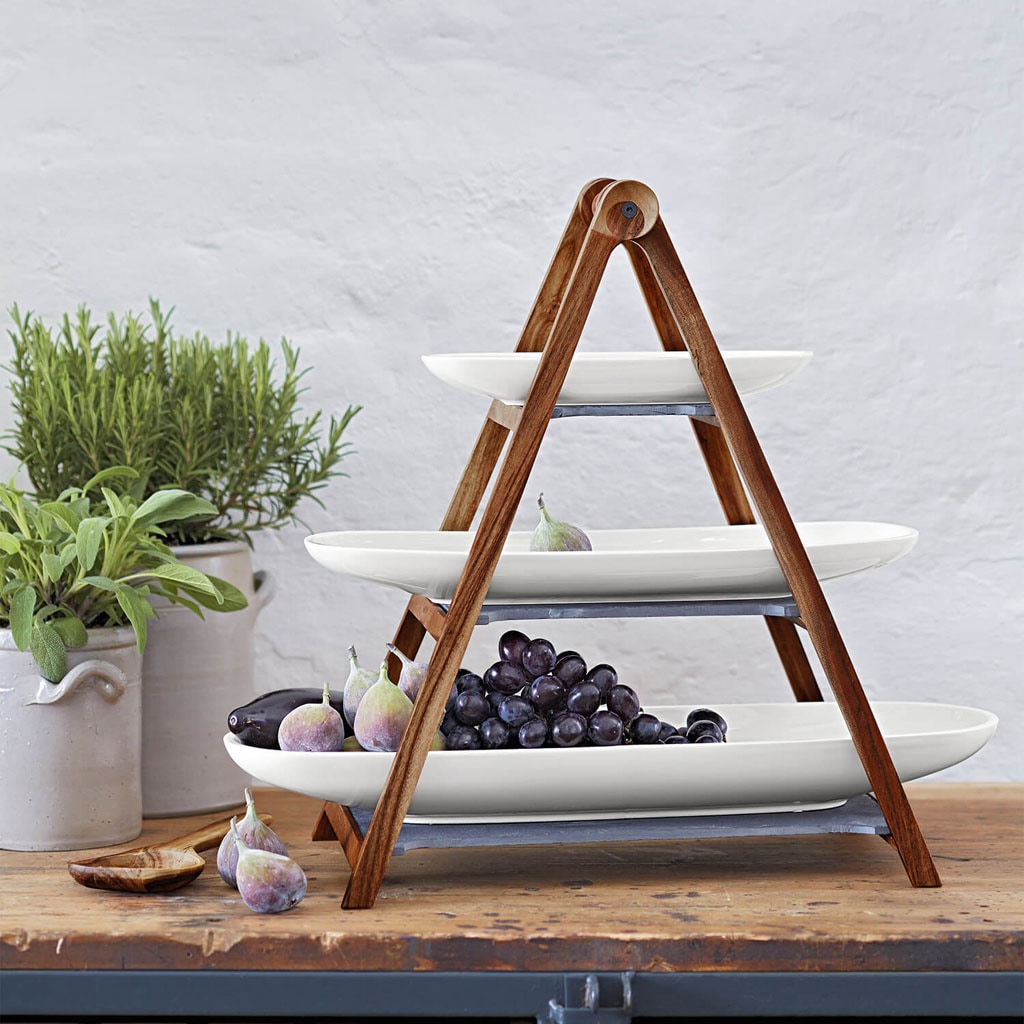 Villeroy & Boch Etagere »Artesano Original Eye Catcherset«, (Set, 4 tlg., je 1 Olivenschale 28cm, Baguetteschale 44cm, Obstschale 55cm, Etagere), Geeignet für Obst, Baguette oder Antipasti